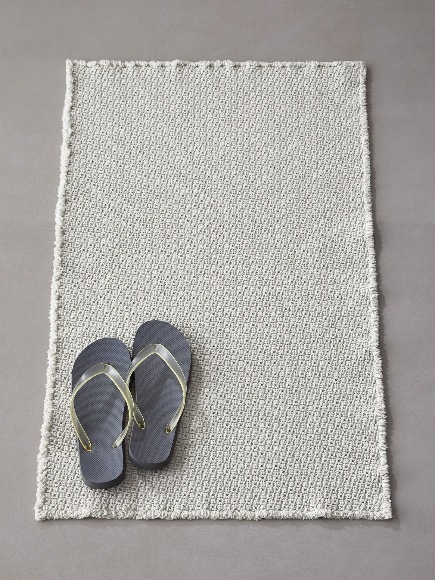 Molto Bath Mat in Bianco by Society Limonta