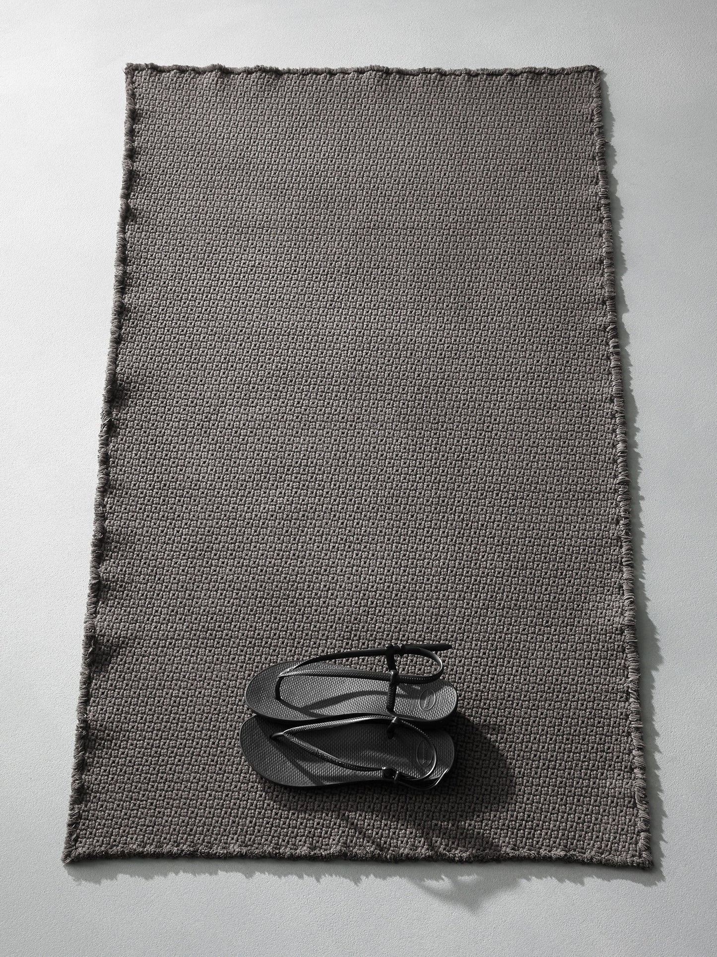 Molto Bath Mat in Fumo by Society Limonta