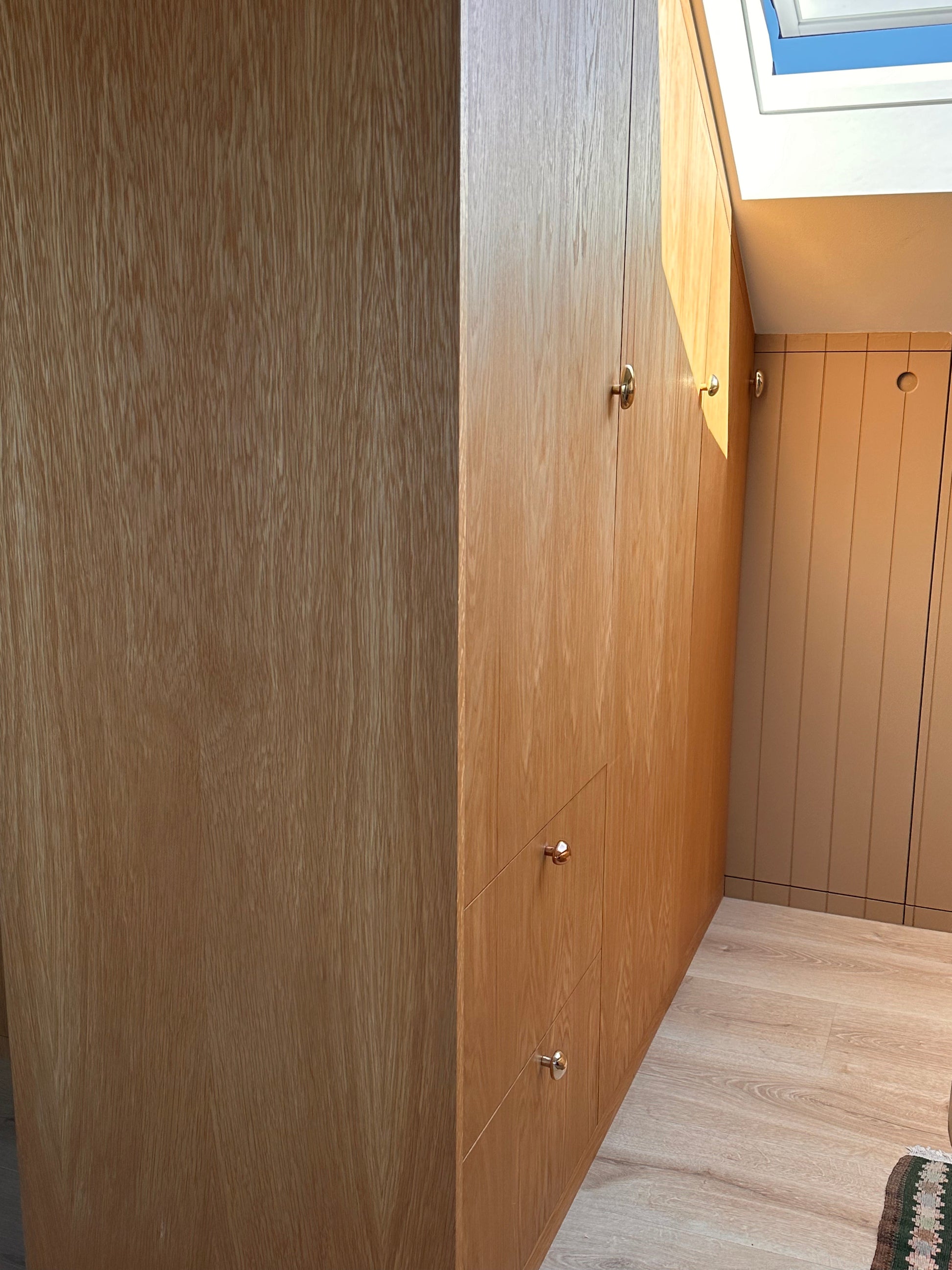 Momi Knob/Hook - Long Mini Hardware