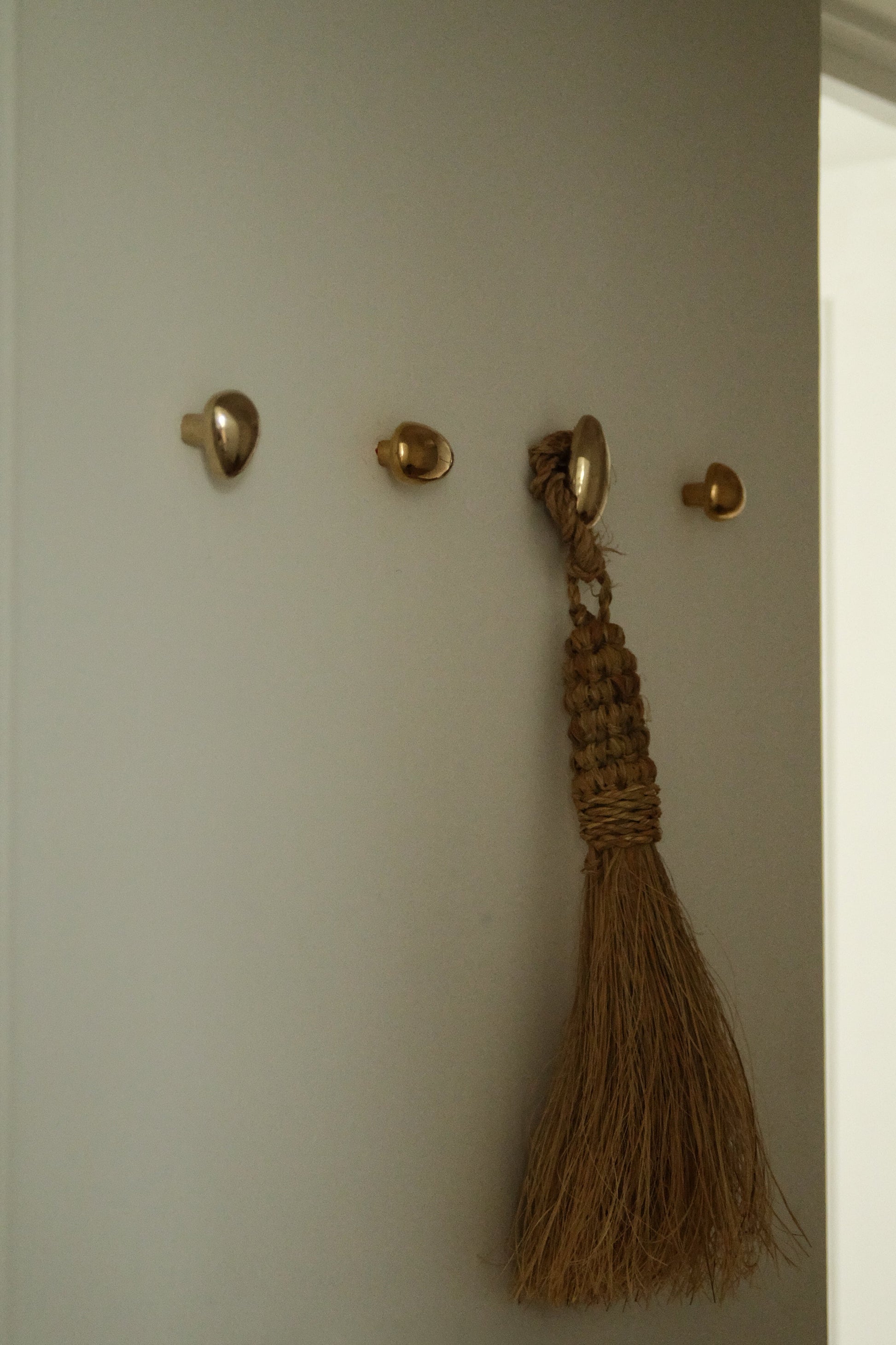 Momi Knob/Hook - Long Mini Hardware