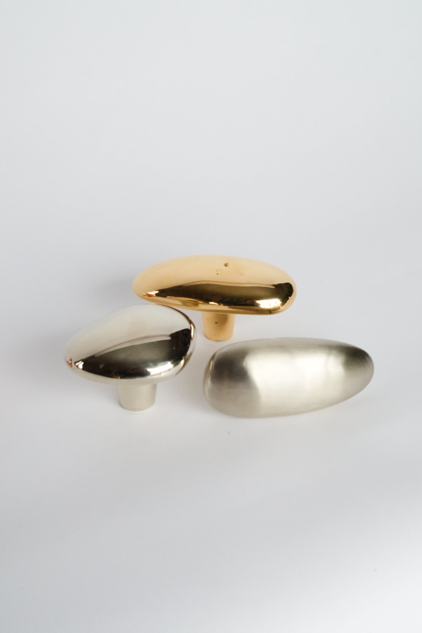 Momi Knob/Hook - Long Hardware