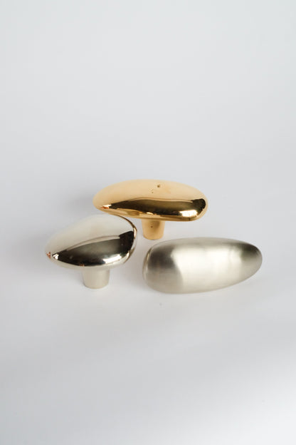 Momi Knob/Hook - Long Hardware