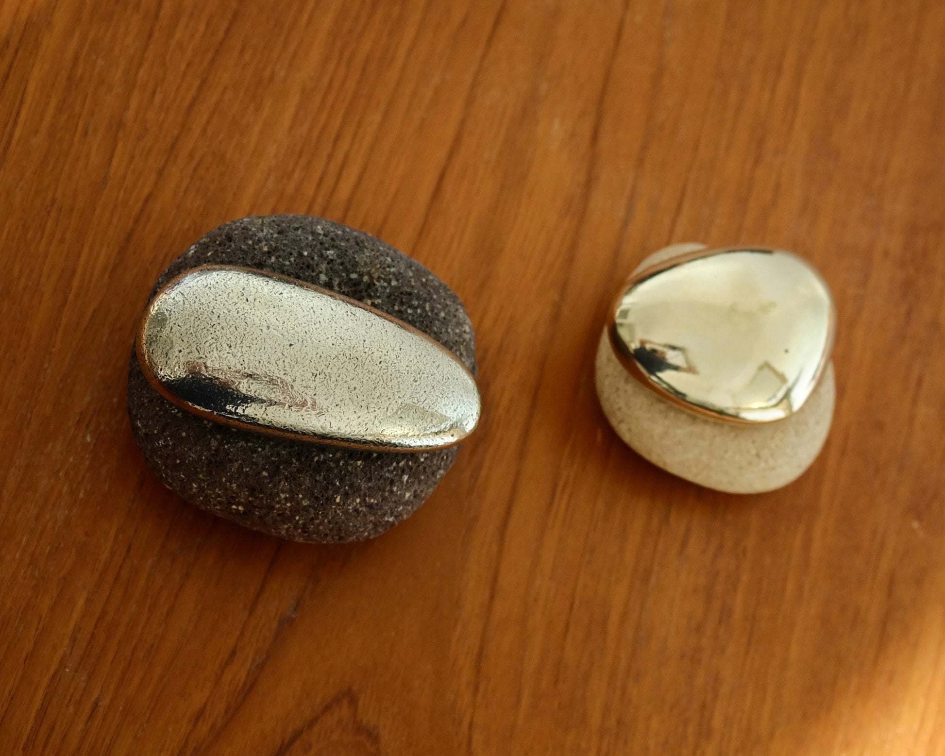 Momi Knob/Hook - Long Hardware