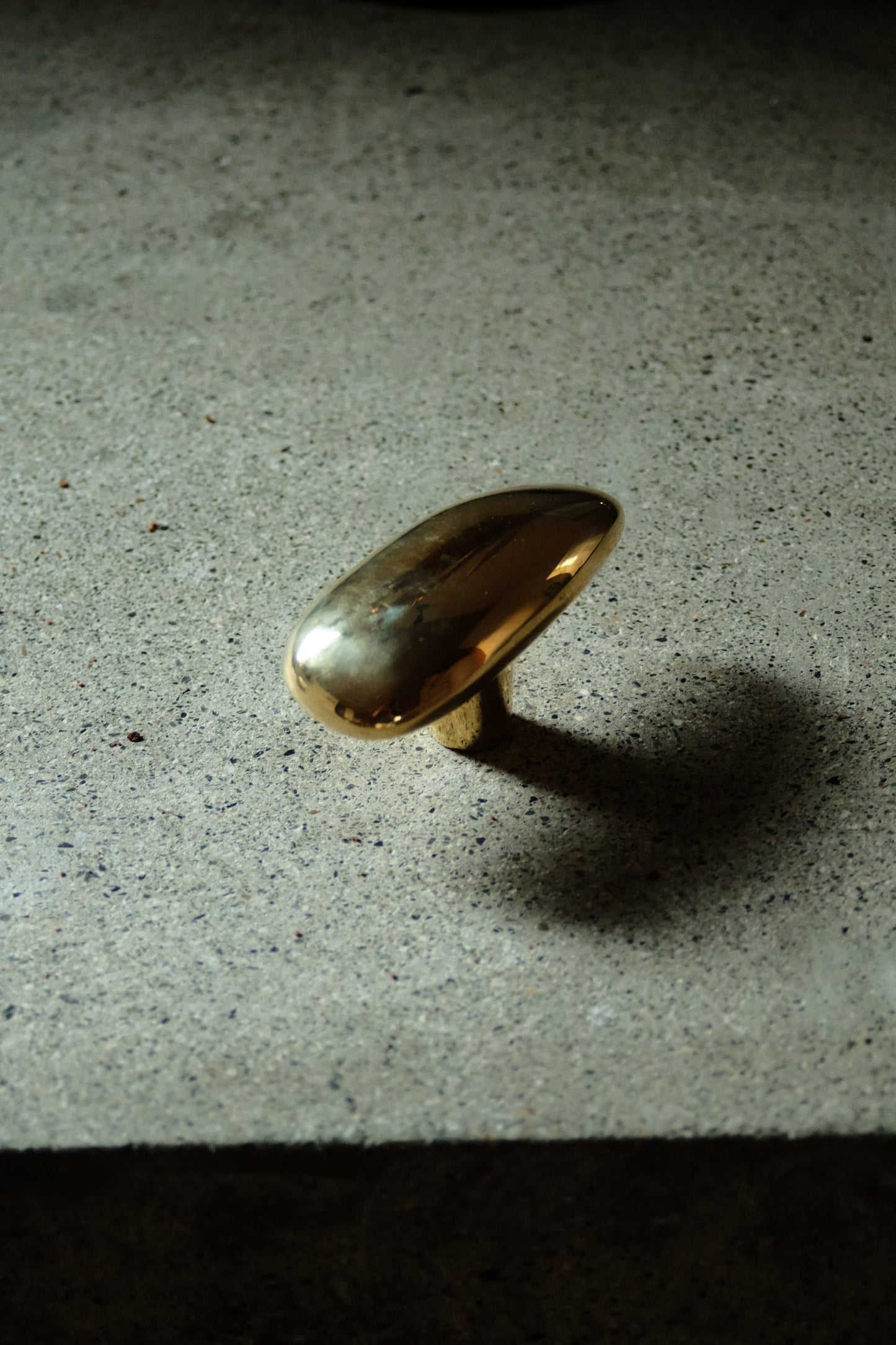 Momi Knob/Hook - Long Hardware