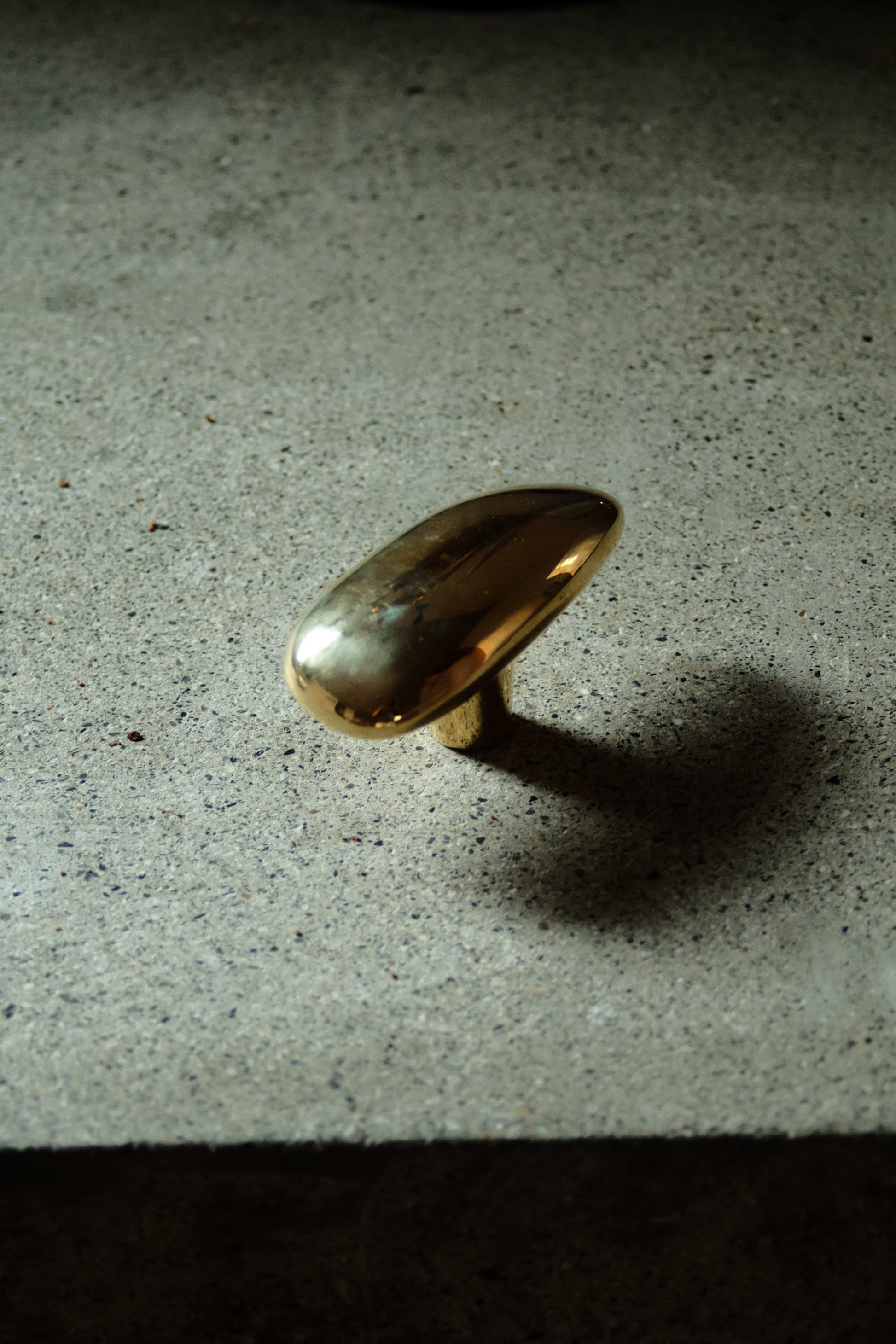 Momi Knob/Hook - Long Hardware