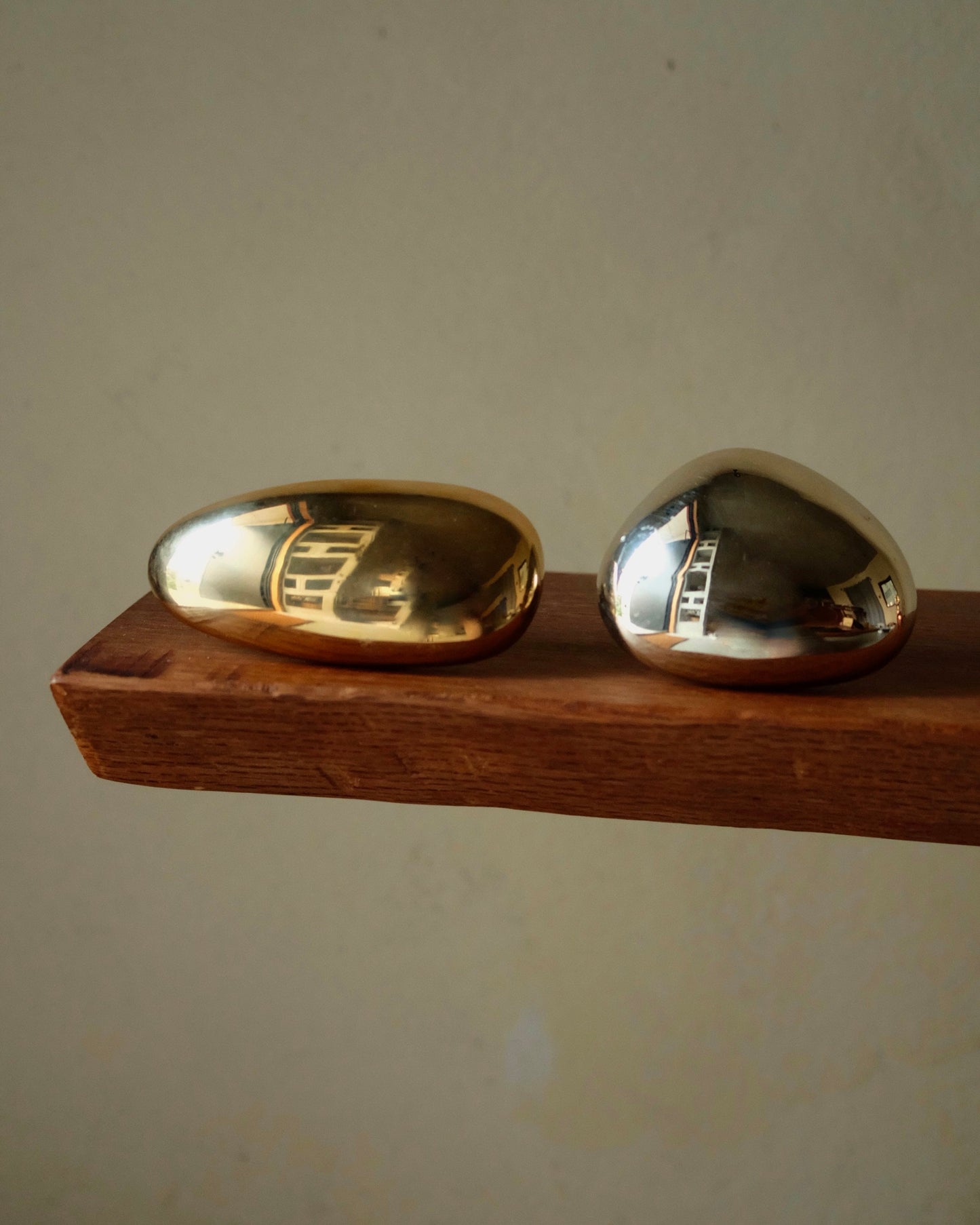 Momi Knob/Hook - Long Hardware