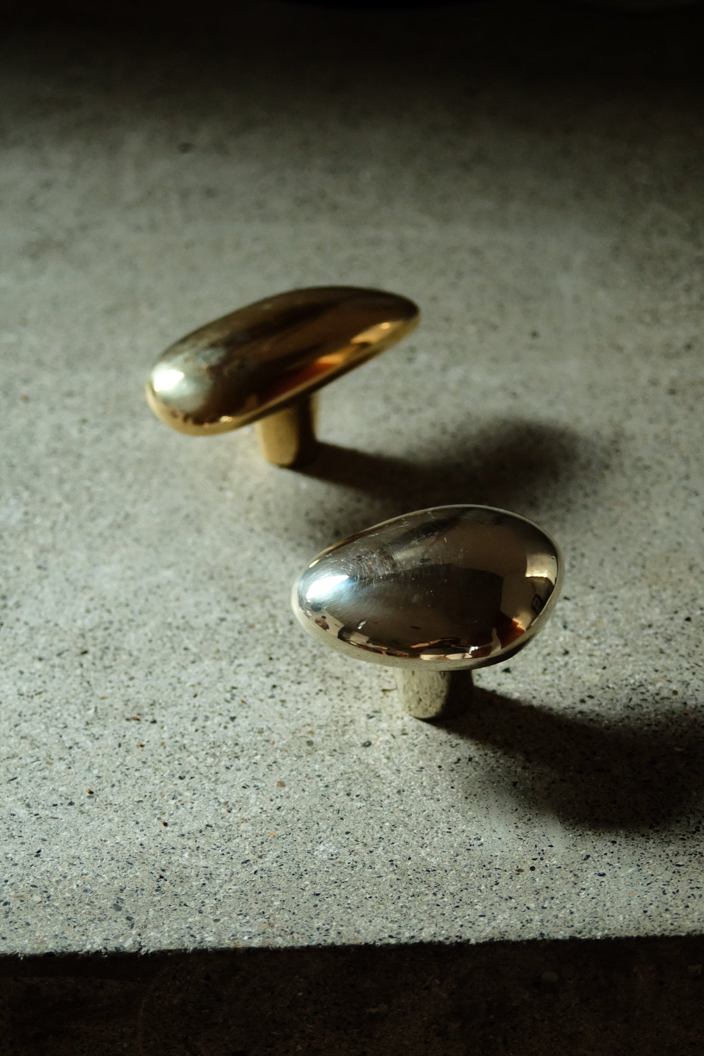 Momi Knob/Hook - Long Hardware