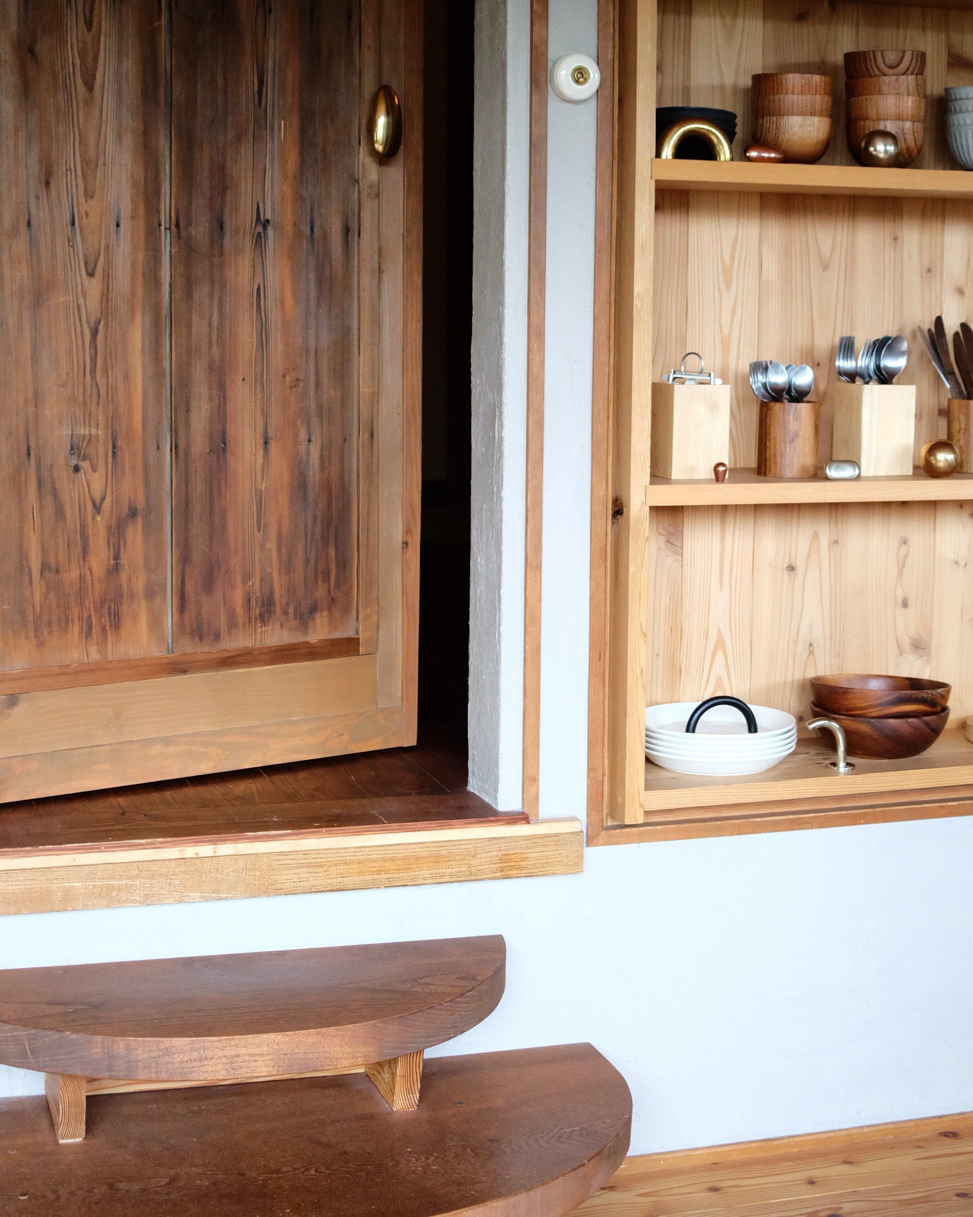 Momi Knob/Hook - Long Hardware