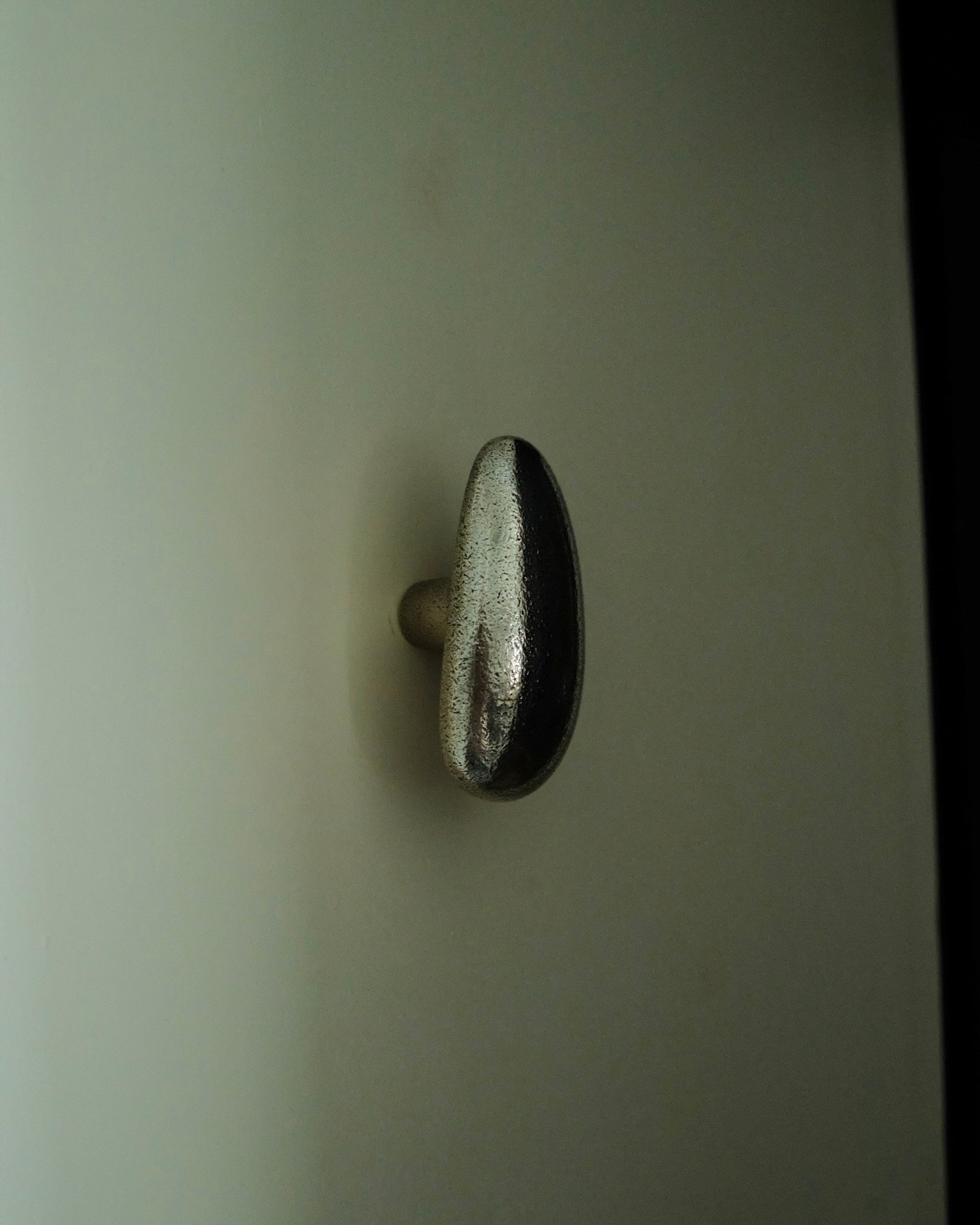 Momi Knob/Hook - Long Hardware