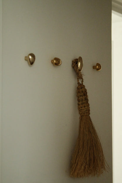 Momi Knob/Hook - Short Mini Hardware