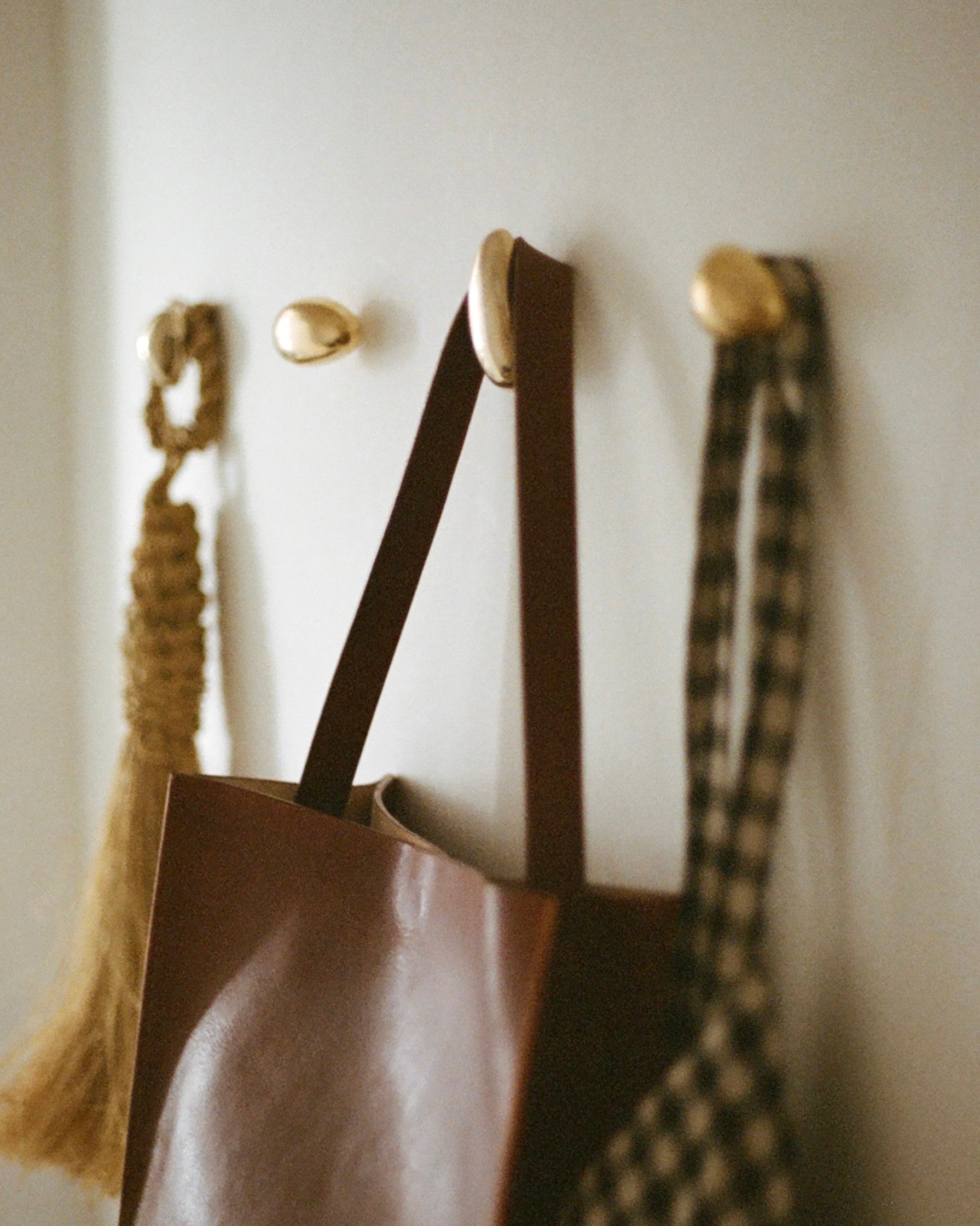 Momi Knob/Hook - Short Mini Hardware