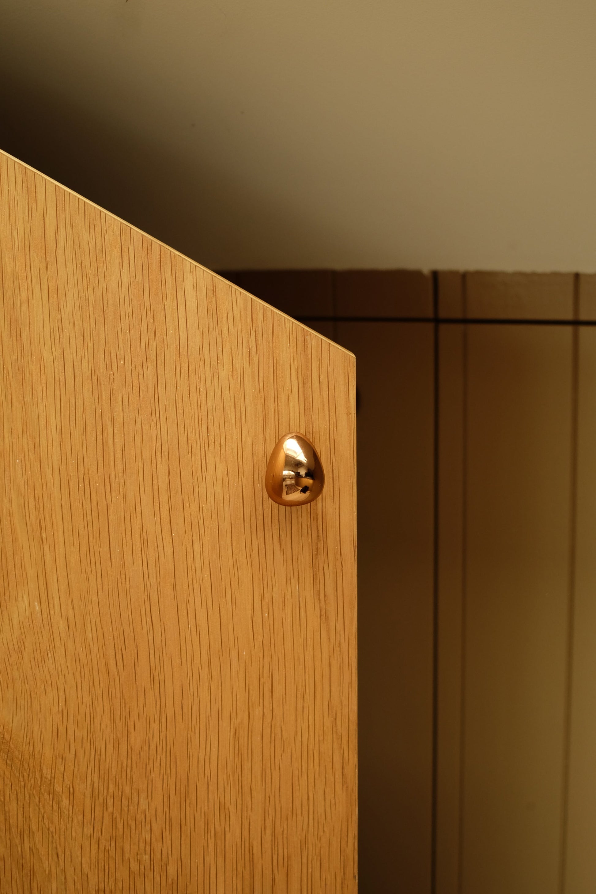 Momi Knob/Hook - Short Mini Hardware