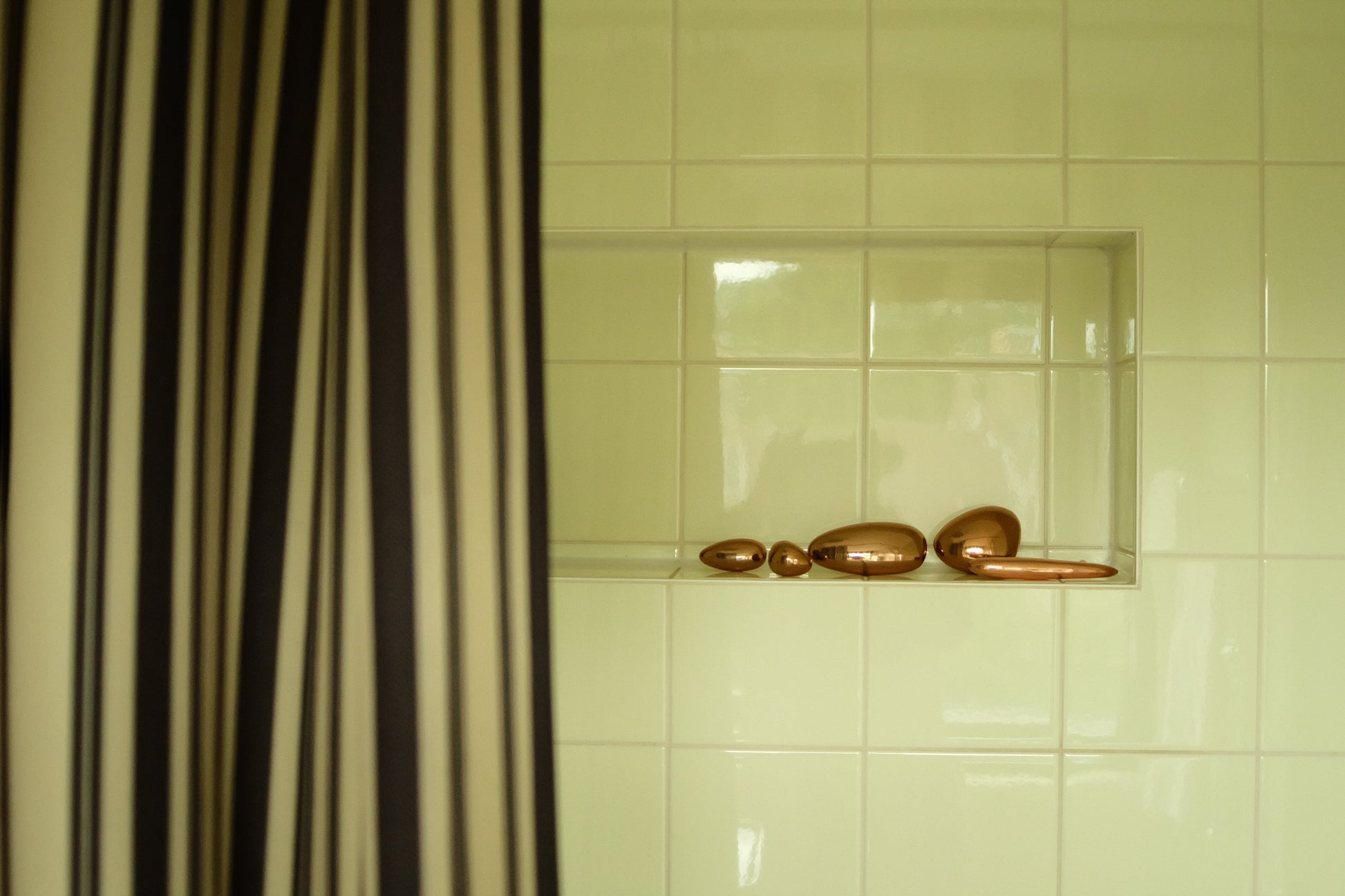 Momi Knob/Hook - Short Hardware