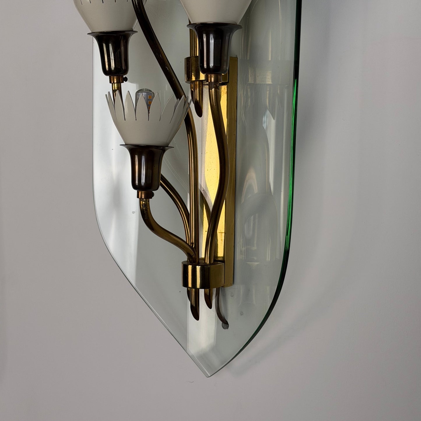 Pair of Monumental Pietro Chiesa for Fontana Arte Rare 7-Light Glass Sconces, 1950s Sconces