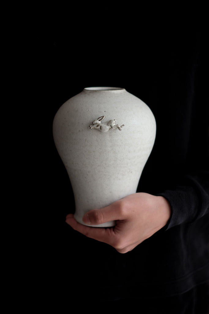 Moonrise Hopping Hare Vessel No.03 Vases