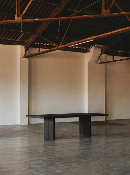 Murakami Table Dining Tables