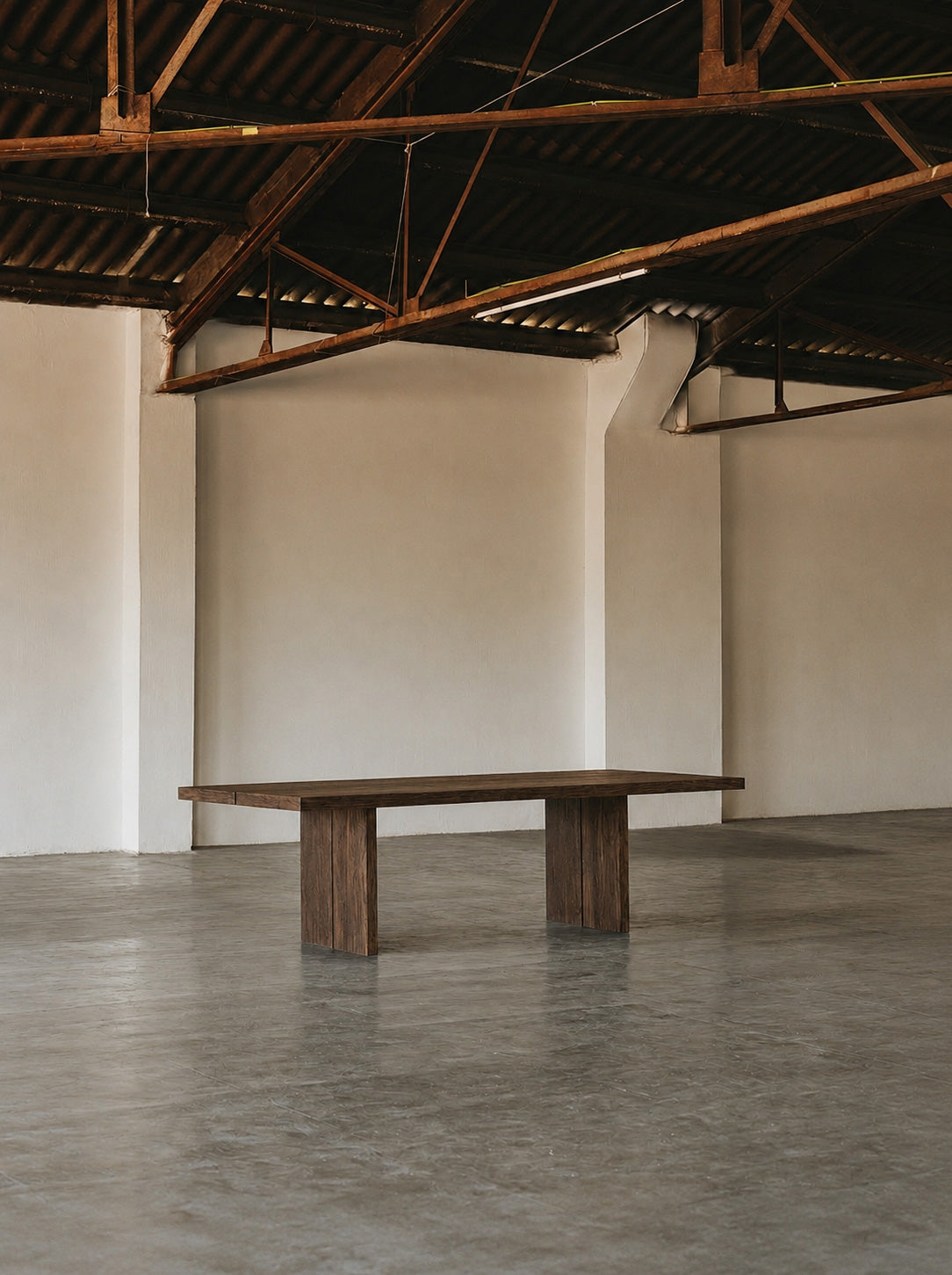 Murakami Table Dining Tables