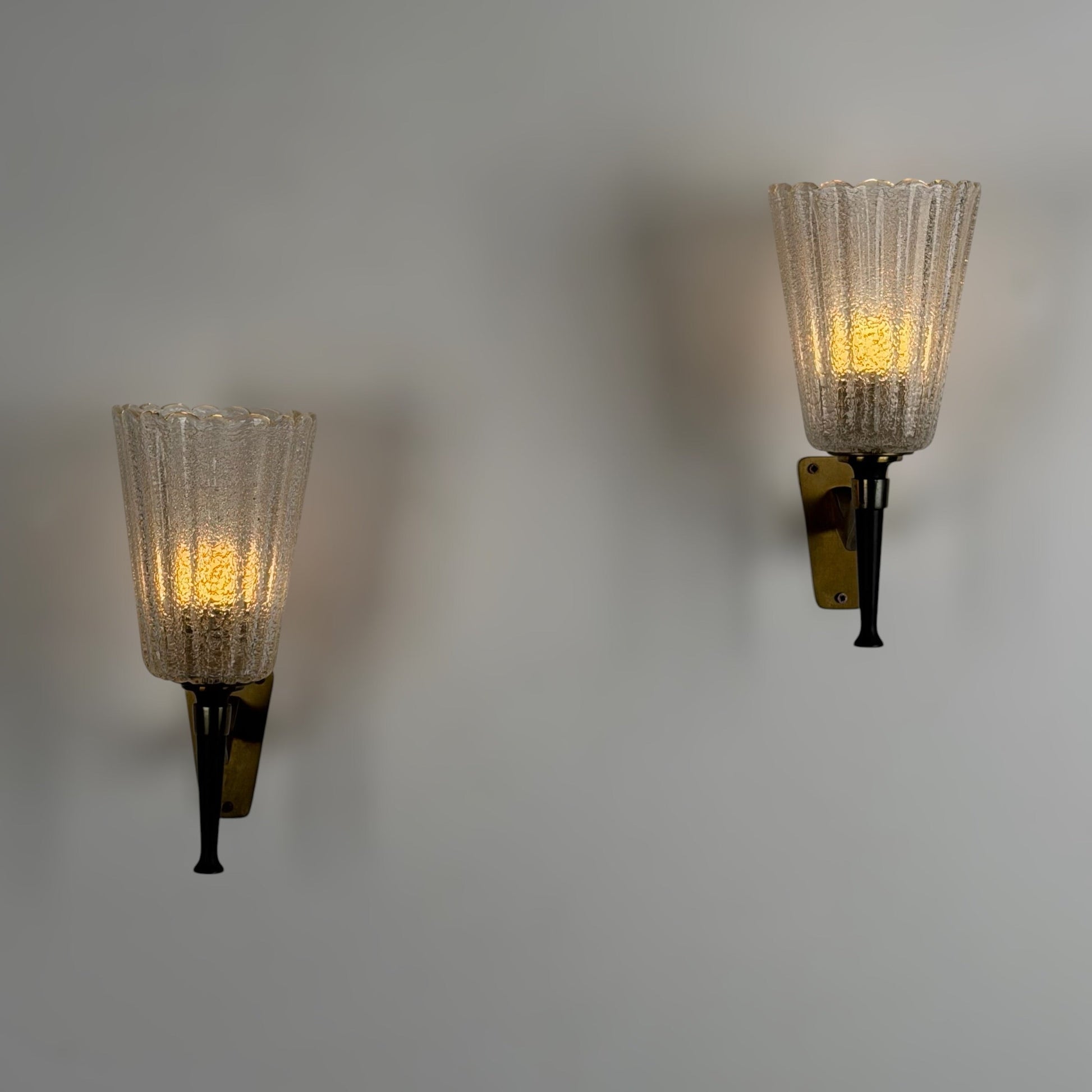 Pair of Large Murano Glass Wall Sconces by Archimede Seguso for Seguso Vetri d'Arte, 1940s Sconces