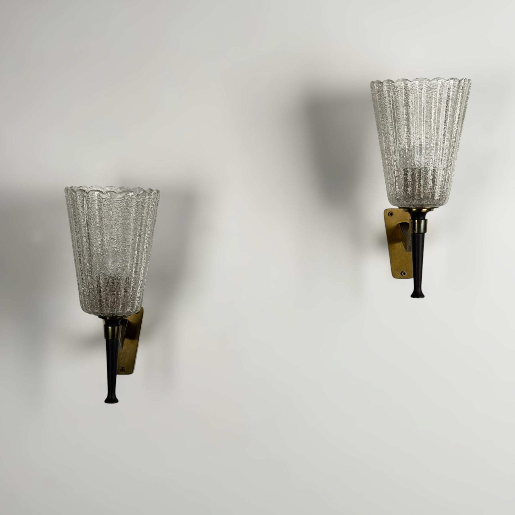 Pair of Large Murano Glass Wall Sconces by Archimede Seguso for Seguso Vetri d'Arte, 1940s Sconces