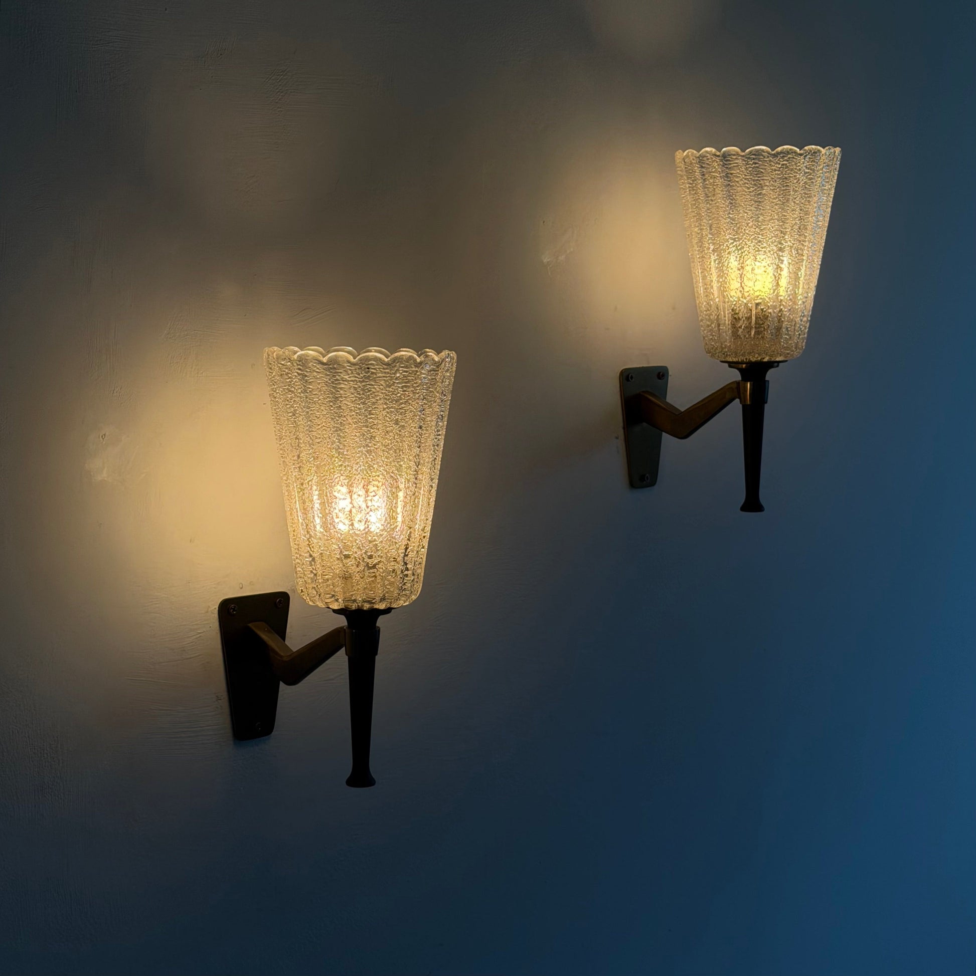 Pair of Large Murano Glass Wall Sconces by Archimede Seguso for Seguso Vetri d'Arte, 1940s Sconces