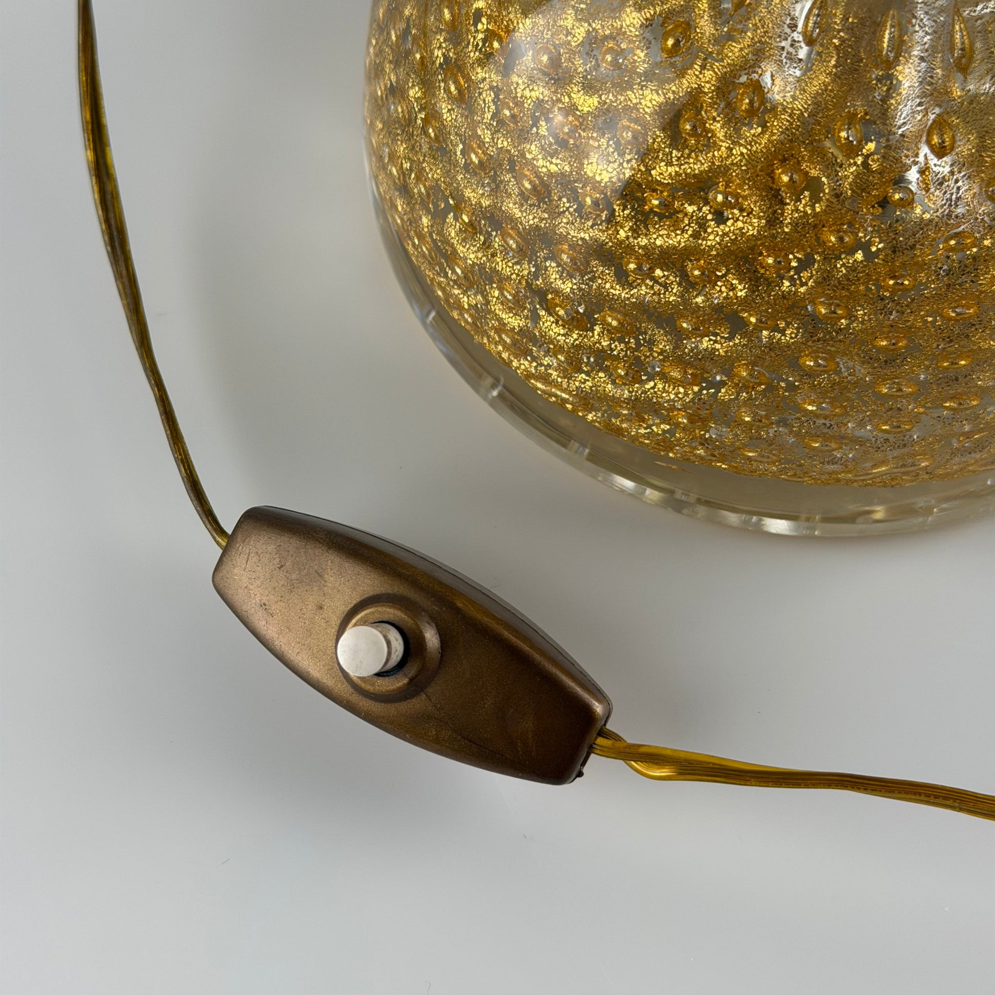 Murano Gold Glass Table Lamp by Archimede Seguso for Seguso Vetri d'Arte, 1940s Table Lamps