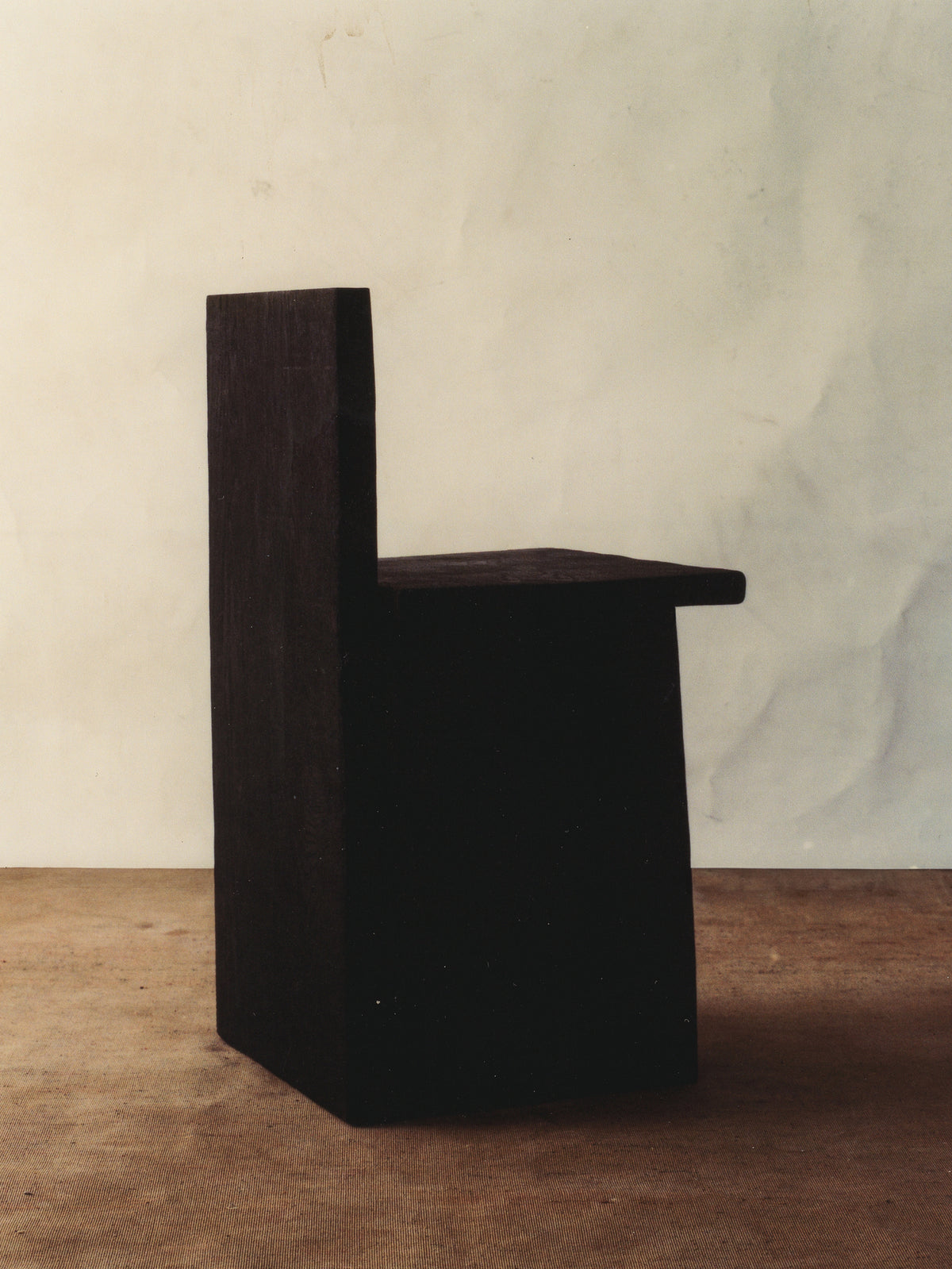 N V Chair Chairs