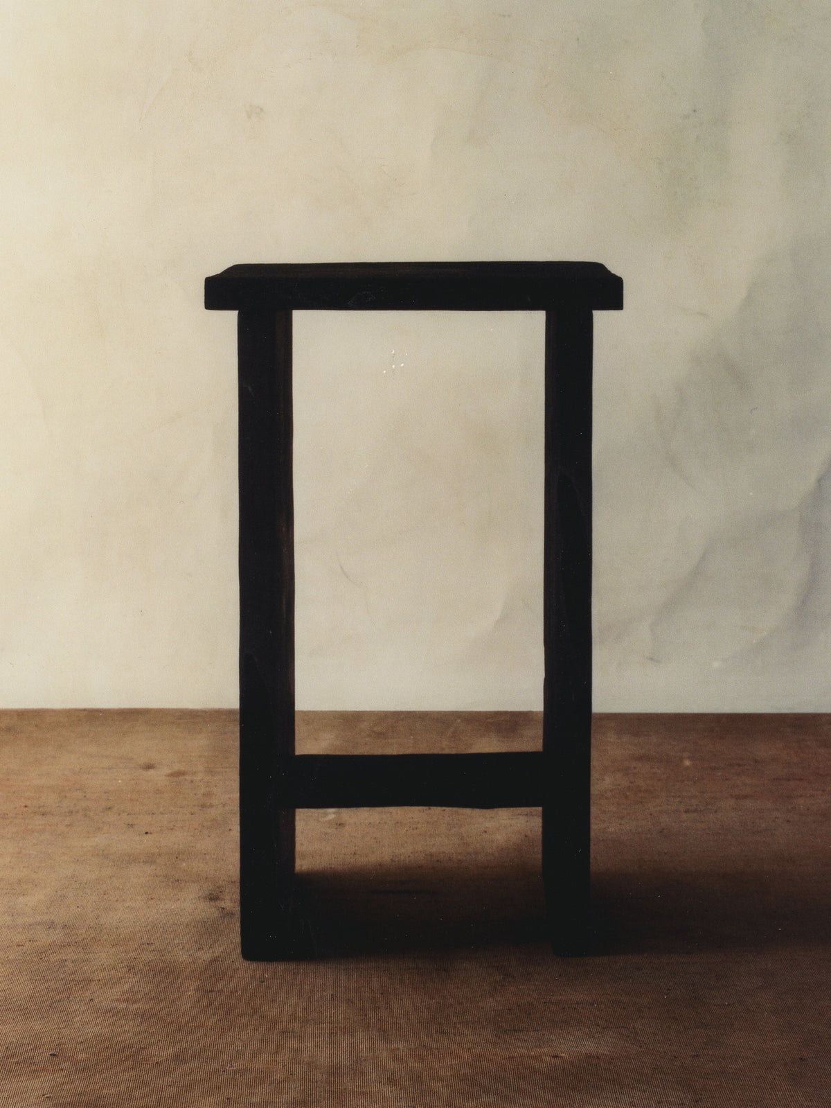 N V Stool Stools