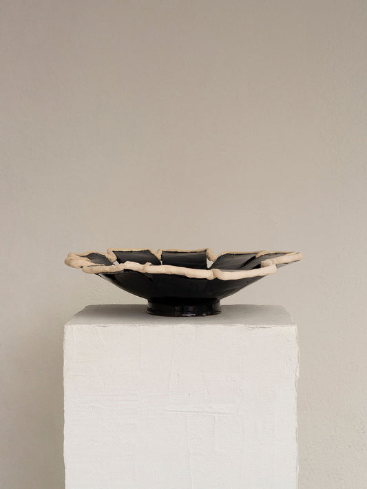 Navy Vase VIII by Los Objectos Decorativos Vases