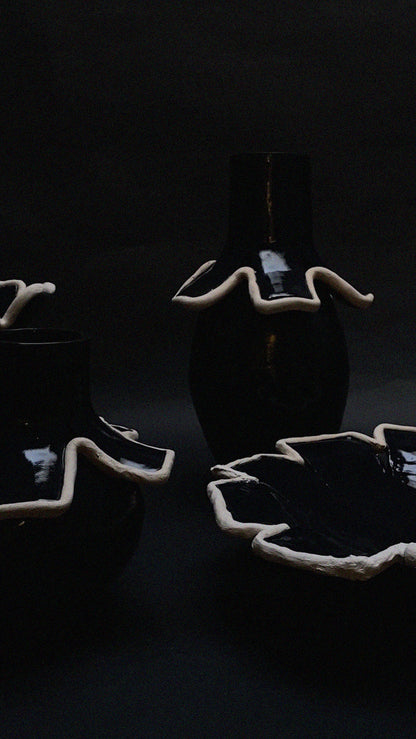 Navy Vase VIII by Los Objectos Decorativos Vases