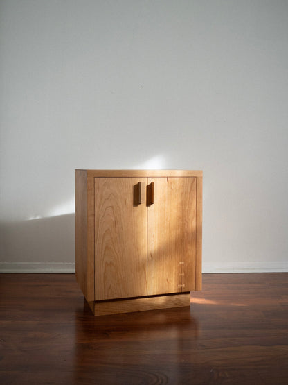 Nene Nightstand Nightstands