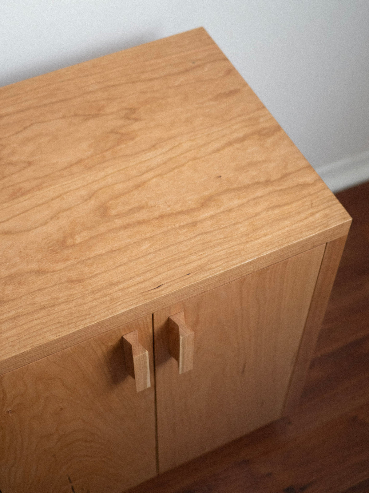 Nene Nightstand Nightstands - Detail