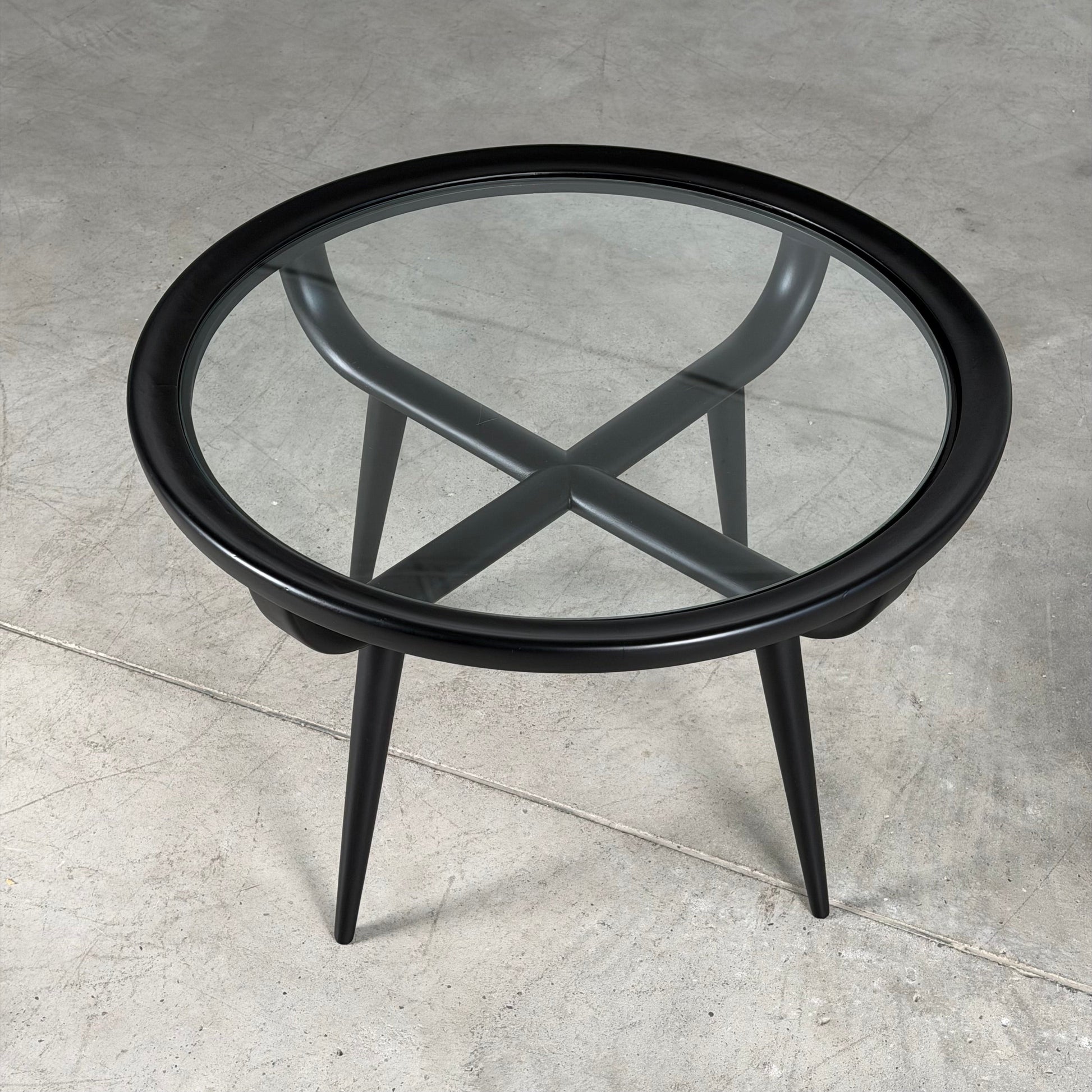 Nicolay Diulgheroff Semi-Matte Black Lacquer Round Coffee Table, Italy, 1950s Coffee Tables