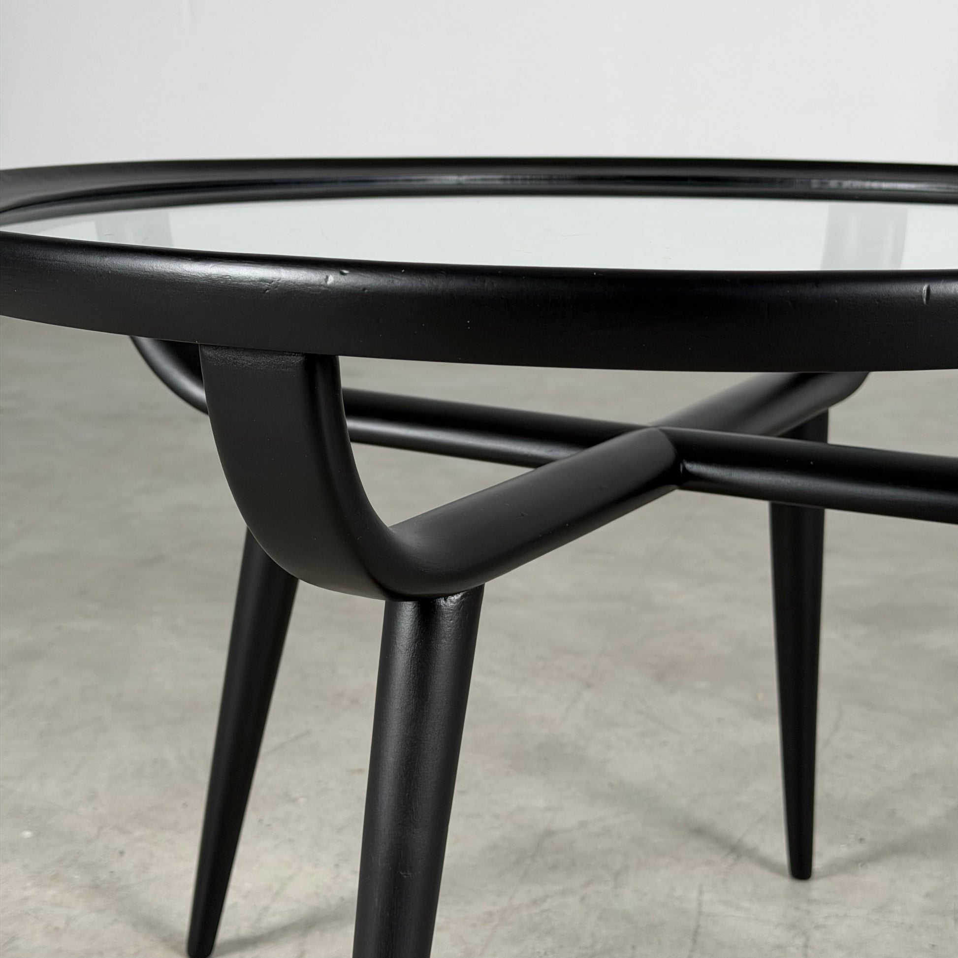 Nicolay Diulgheroff Semi-Matte Black Lacquer Round Coffee Table, Italy, 1950s Coffee Tables
