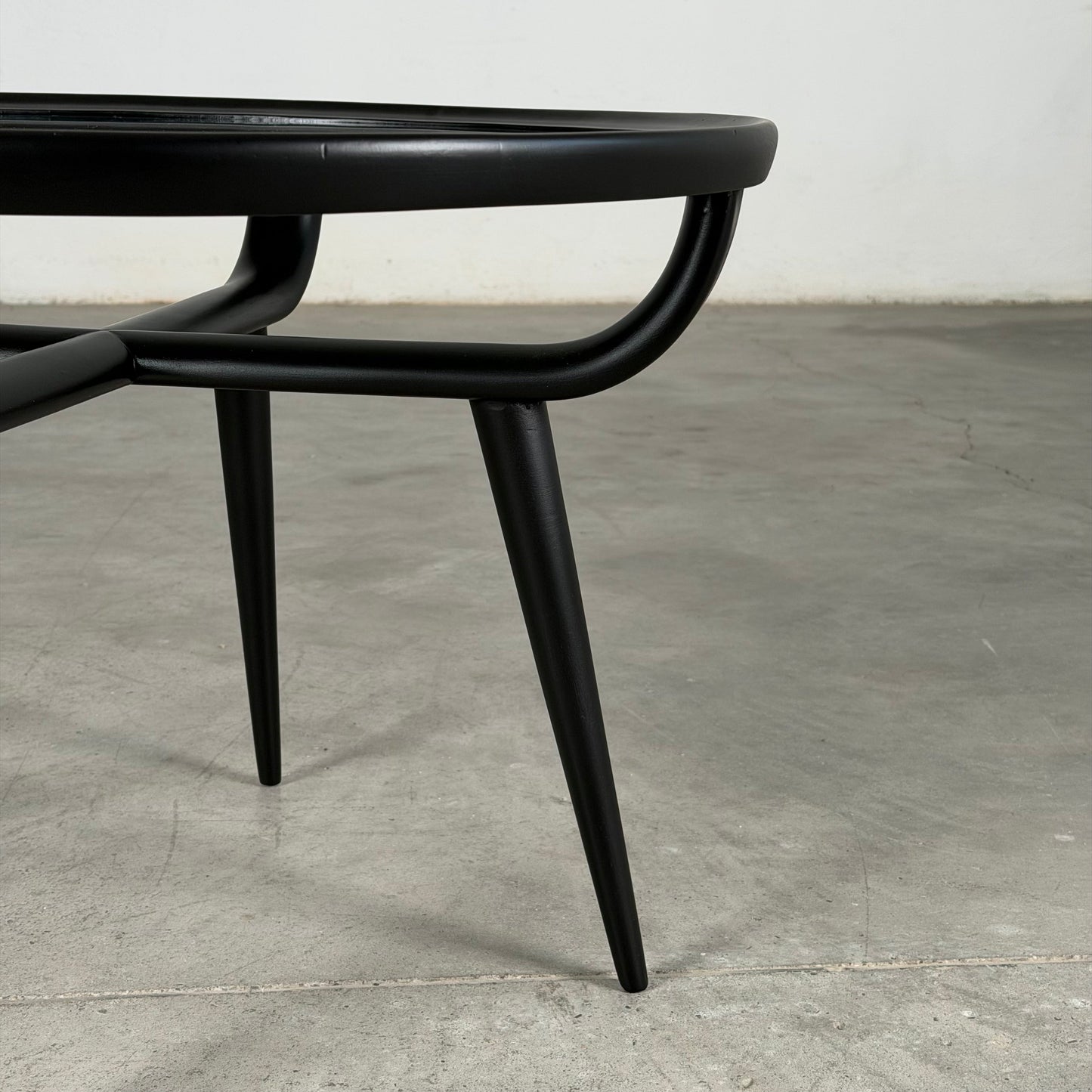 Nicolay Diulgheroff Semi-Matte Black Lacquer Round Coffee Table, Italy, 1950s Coffee Tables