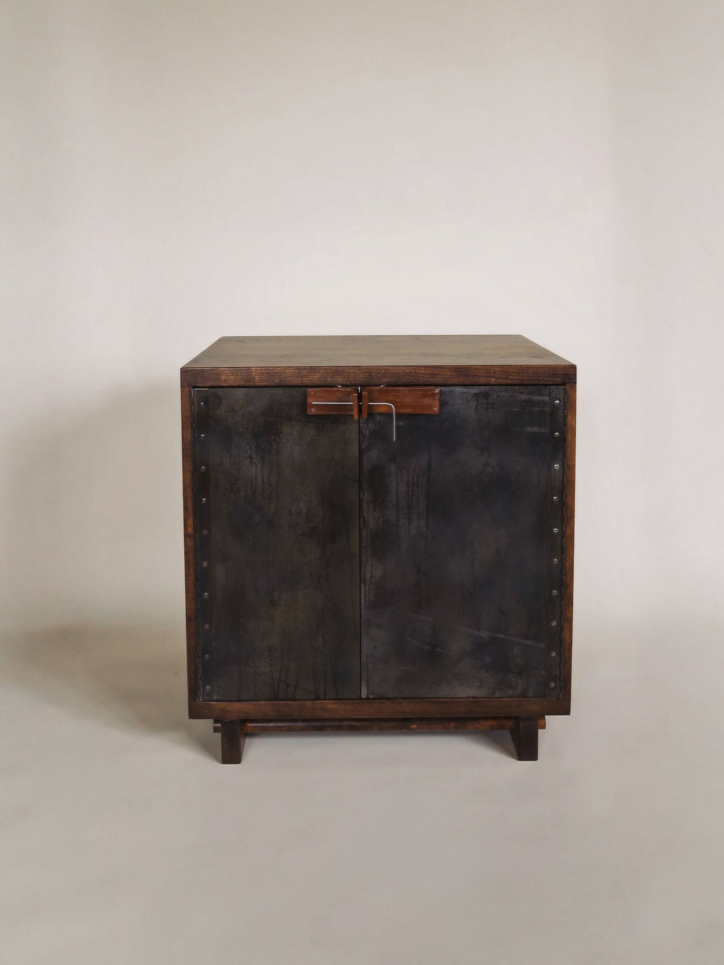 Nimbus Nightstand Nightstands