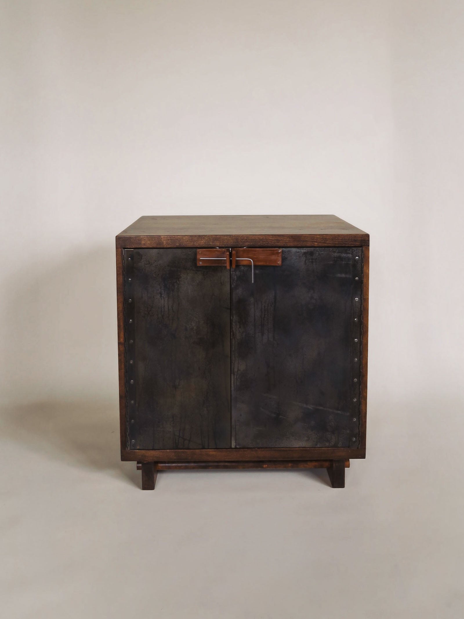 Nimbus Nightstand Nightstands