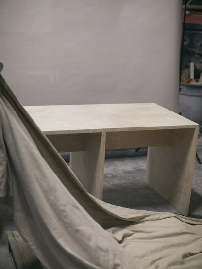 No.113 Travertine Console Table I Consoles