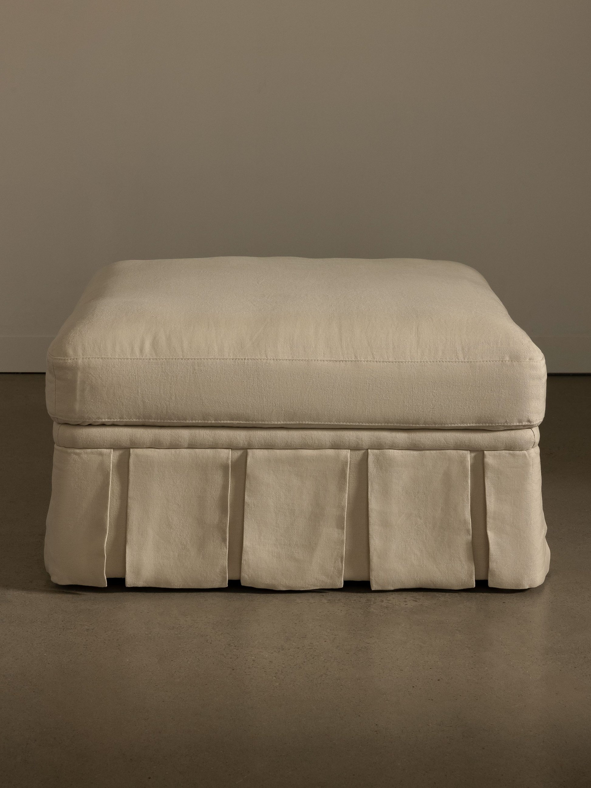 Nora Ottoman Creme Ottomans