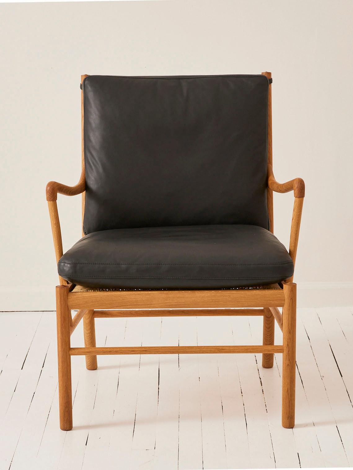 Ole Wanscher OW149 "Colonial" Chair in Oak with Leather Cushions, Made by Carl Hansen and Son Chairs