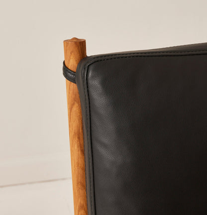 Ole Wanscher OW149 "Colonial" Chair in Oak with Leather Cushions, Made by Carl Hansen and Son Chairs