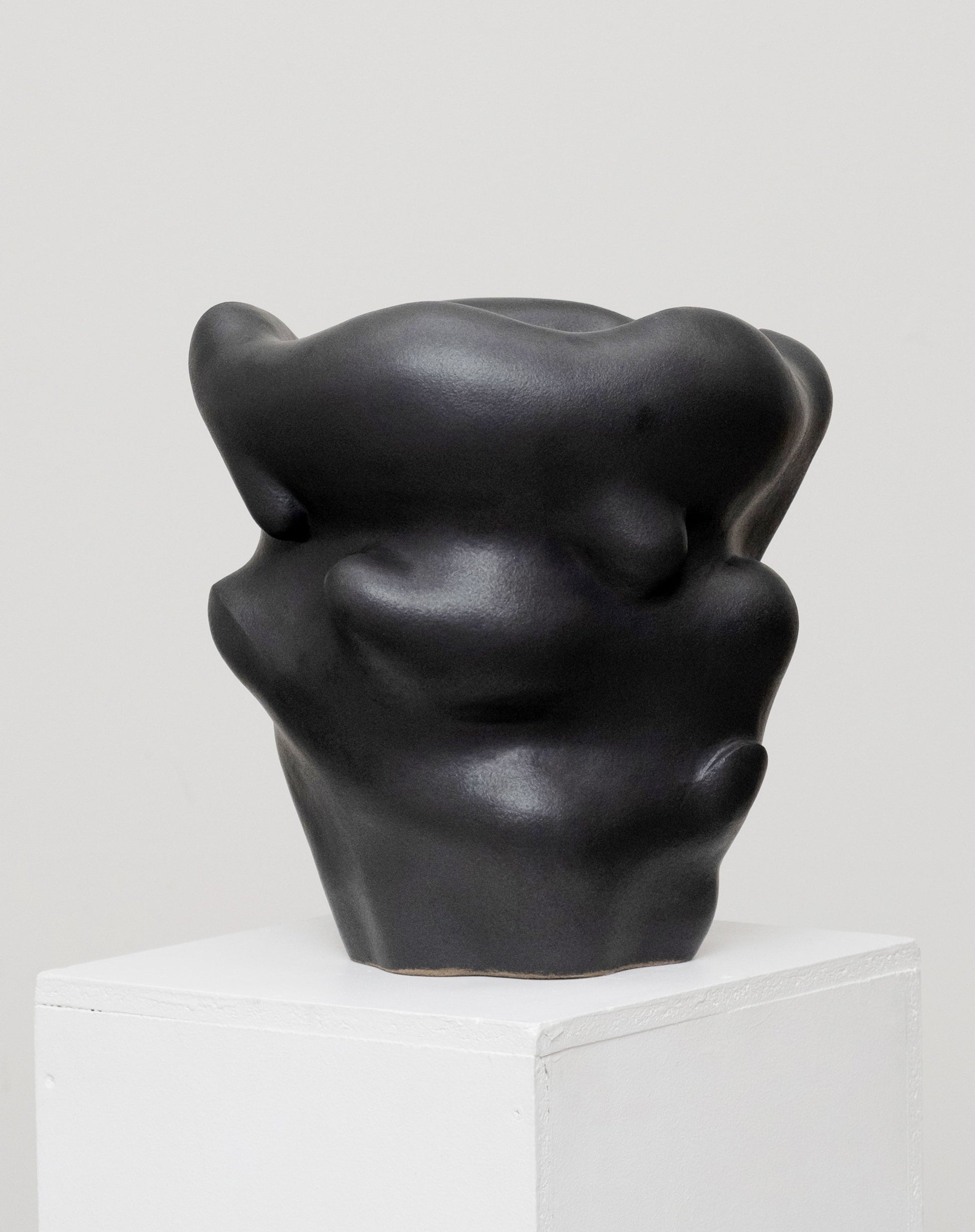 Onyx Vase by Terre Brute Vases