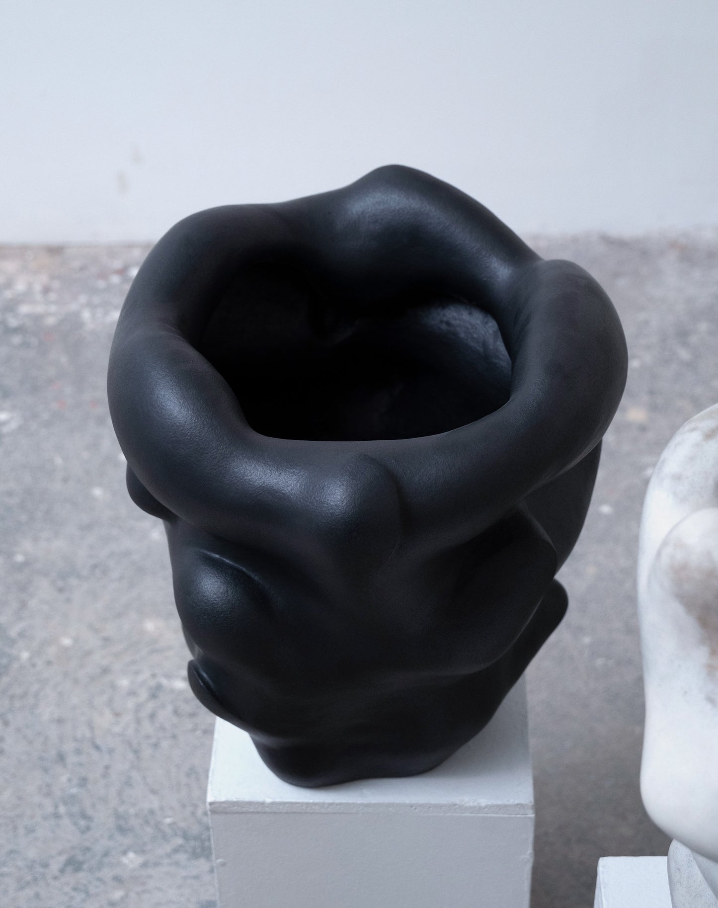 Onyx Vase by Terre Brute Vases