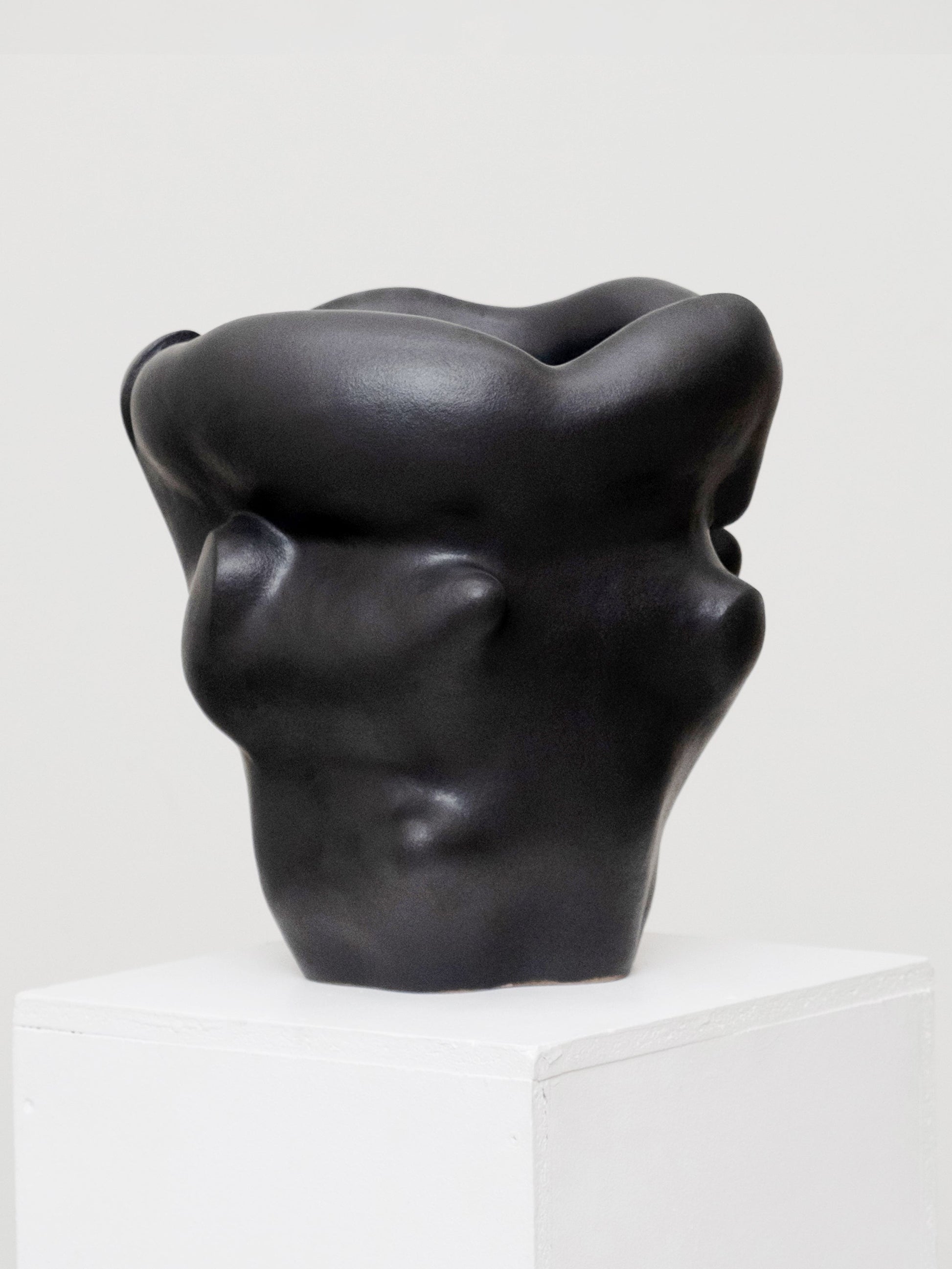 Onyx Vase by Terre Brute Vases