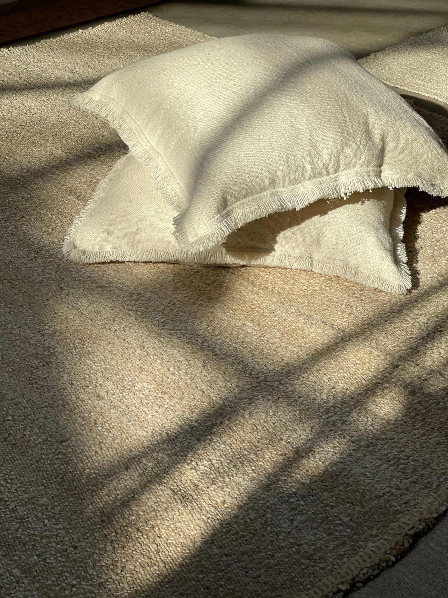 Otono Blanca Pillow - Light Texture Pillows