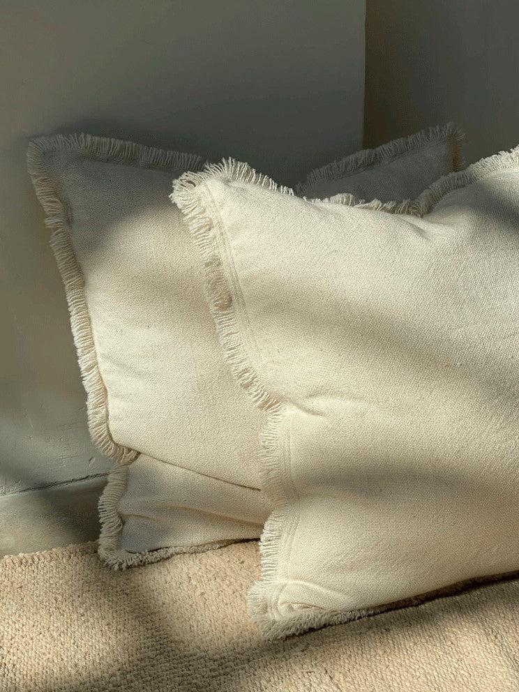 Otono Blanca Pillow - Light Texture Pillows