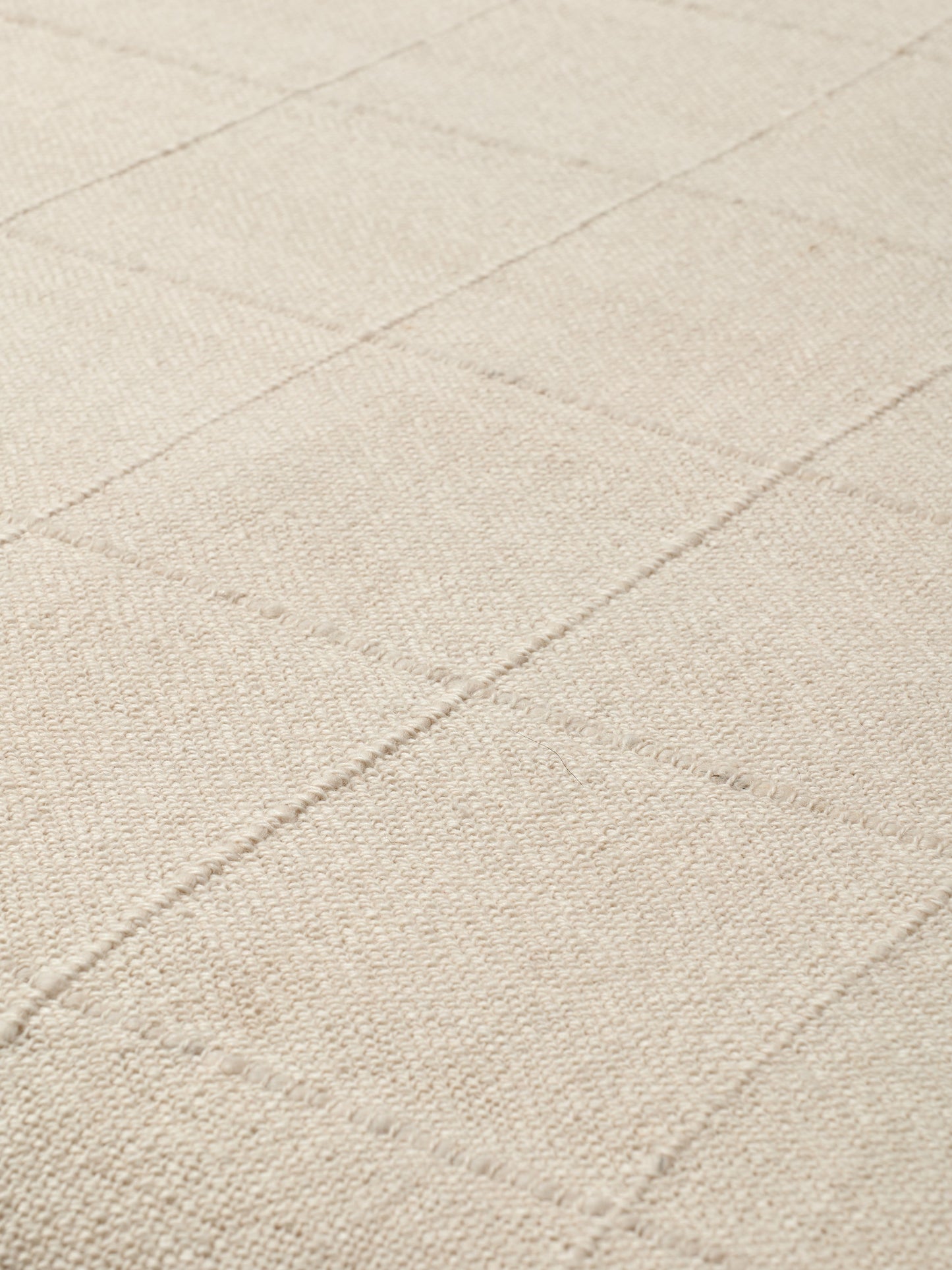 Otono Sui Blanca Bed Quilt Quilts