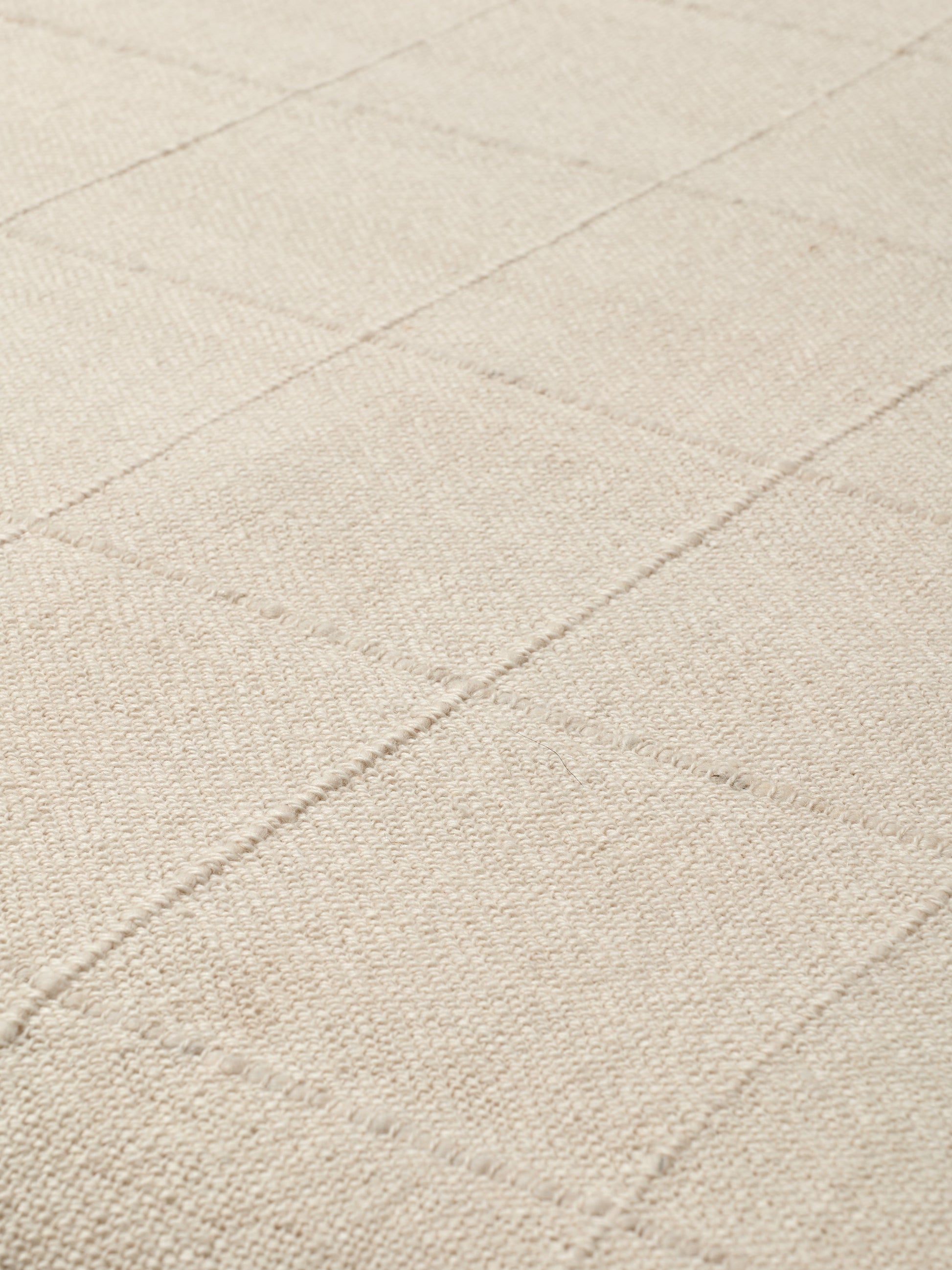 Otono Sui Blanca Bed Quilt Quilts