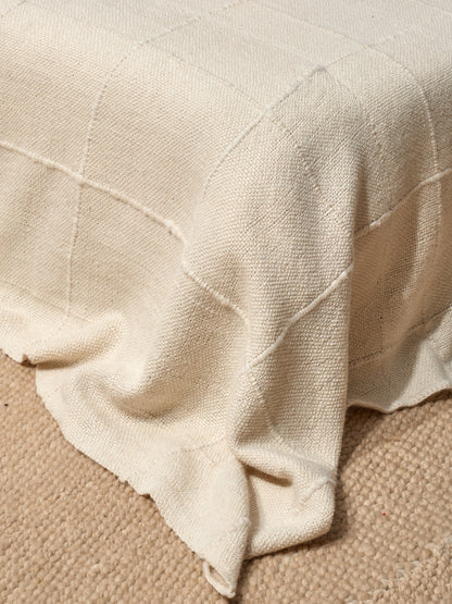 Otono Sui Blanca Bed Quilt Quilts
