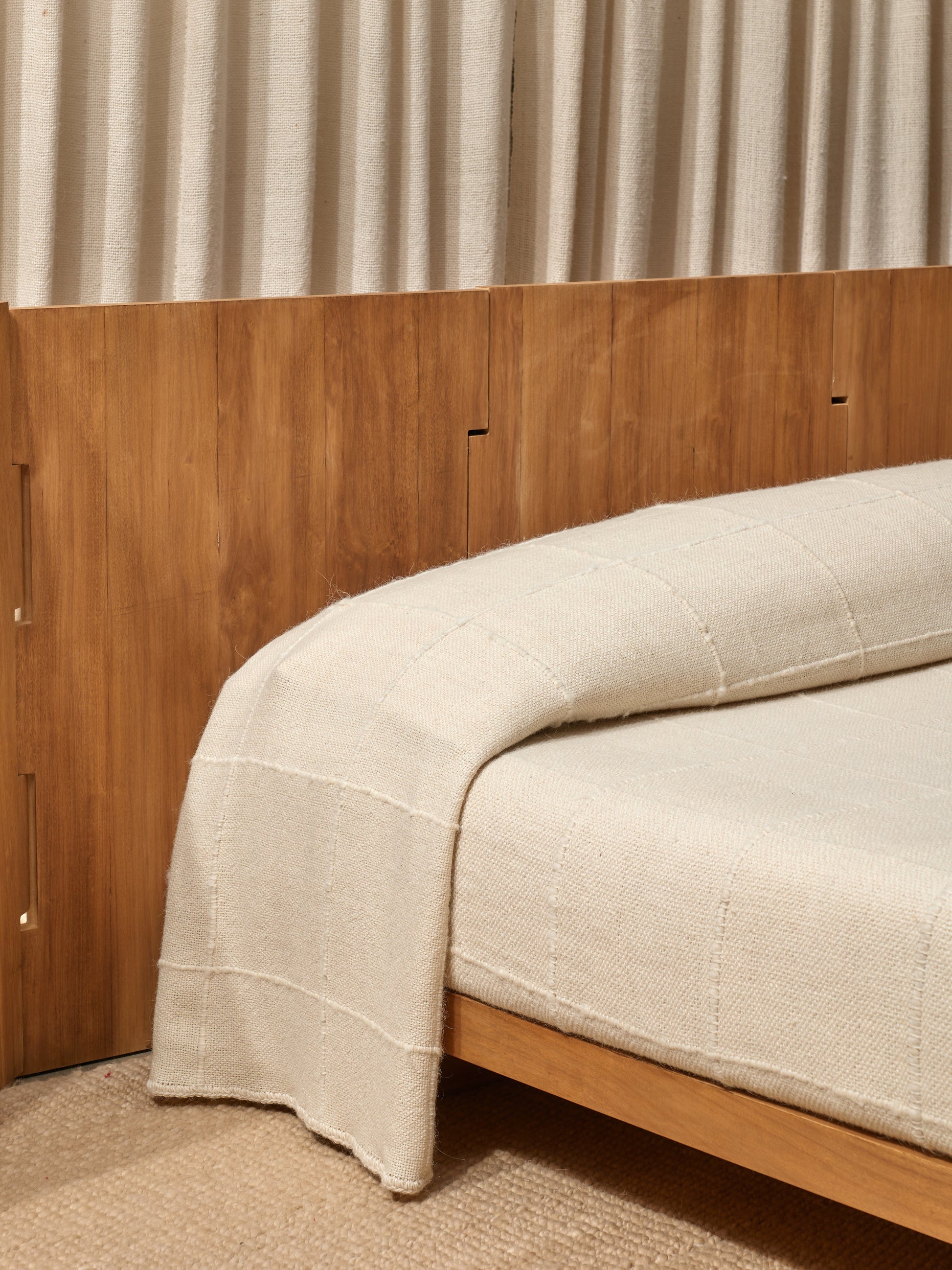 Otono Sui Blanca Bed Quilt Quilts