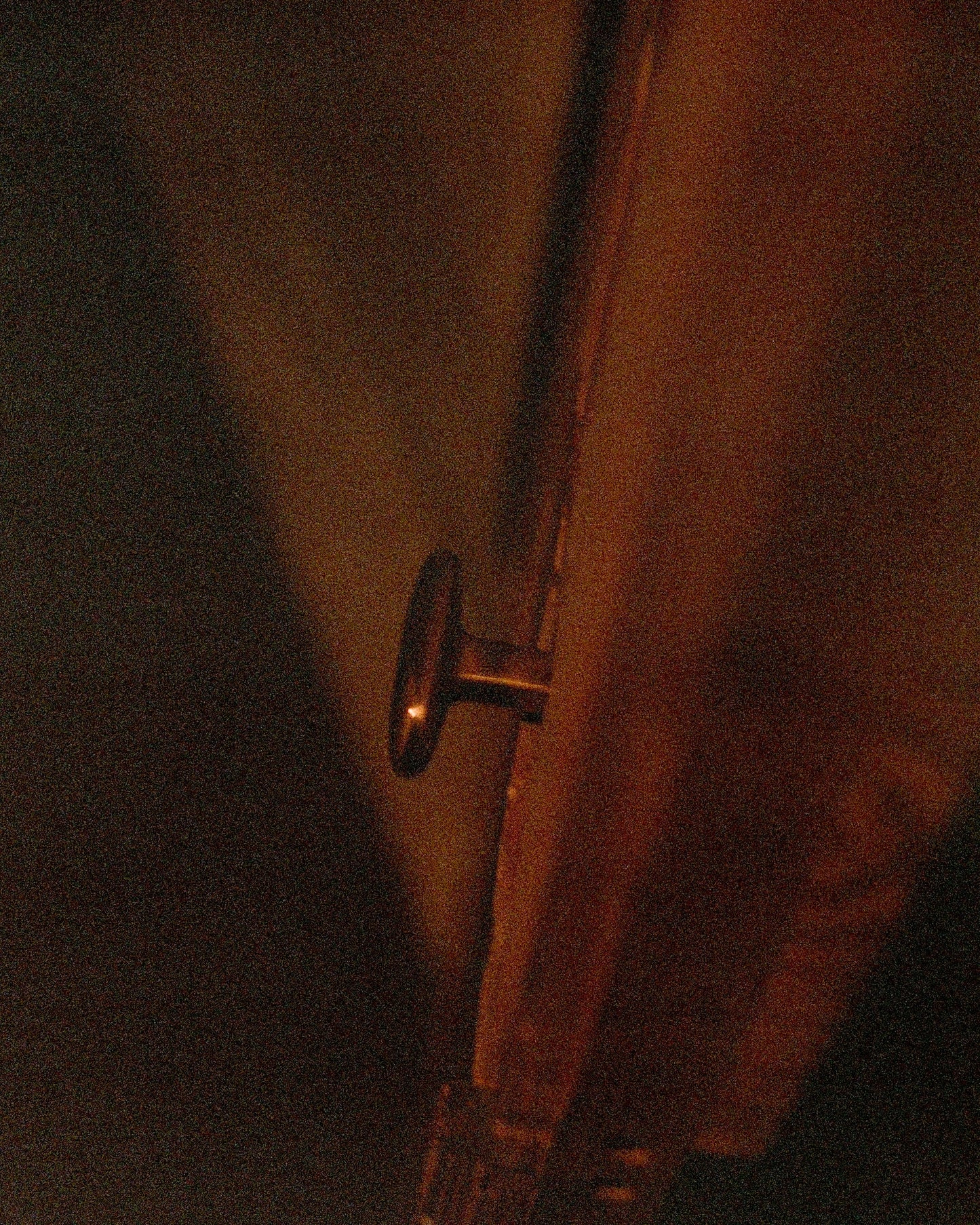 Oval Knob/Hook Hardware